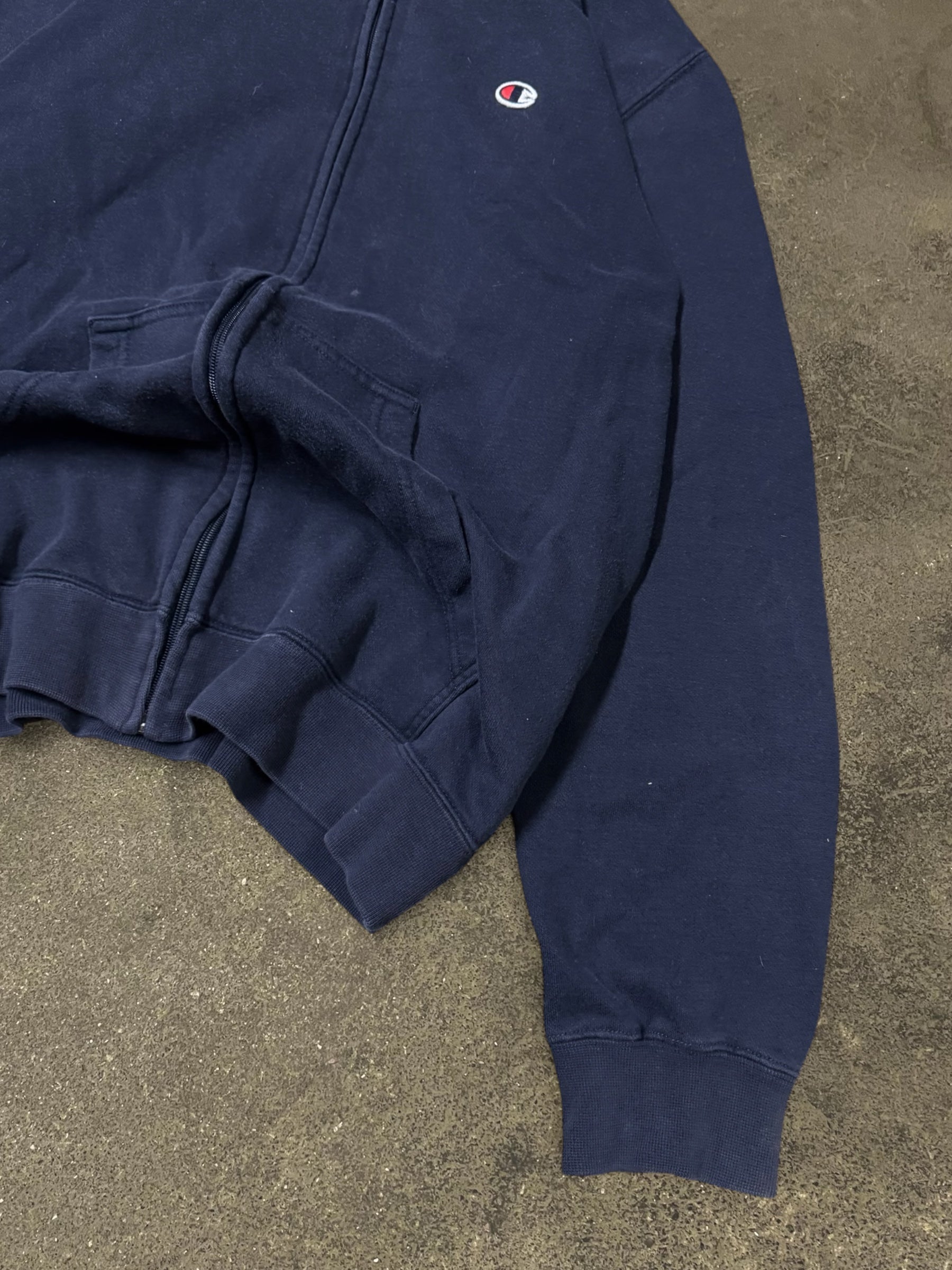 VINTAGE CHAMPION ZIP-UP HOODIE