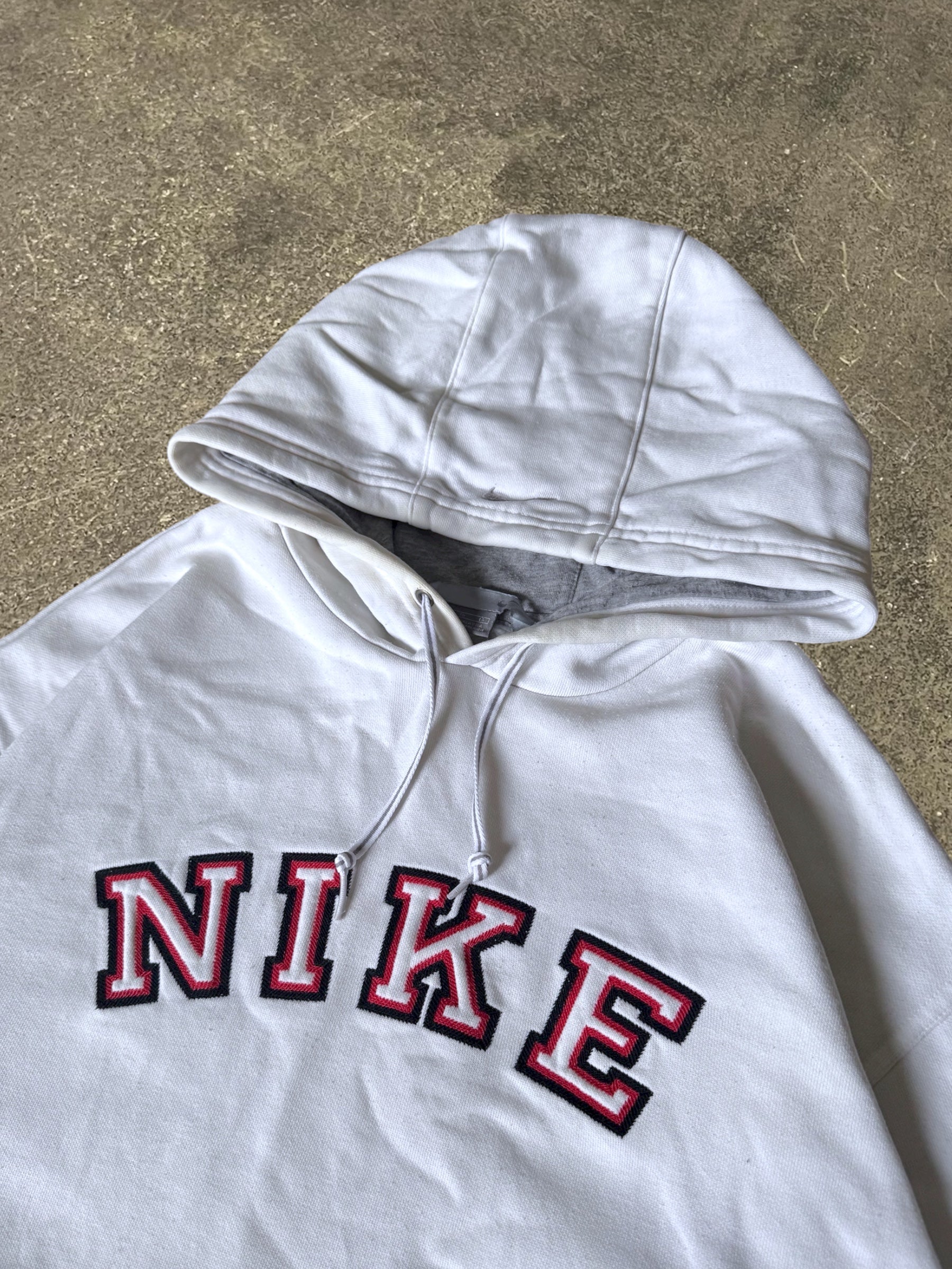 VINTAGE 00S NIKE SPELLOUT HOODIE