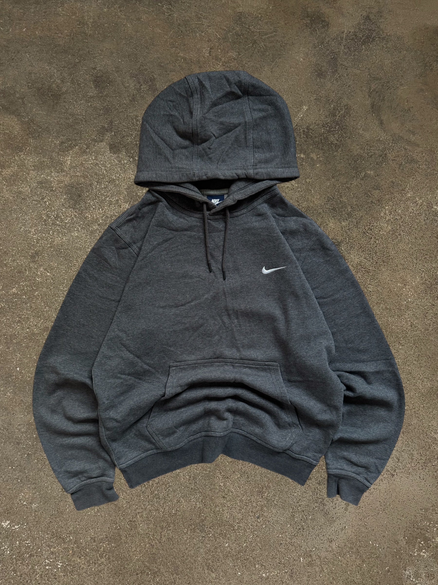 VINTAGE NIKE HOODIE