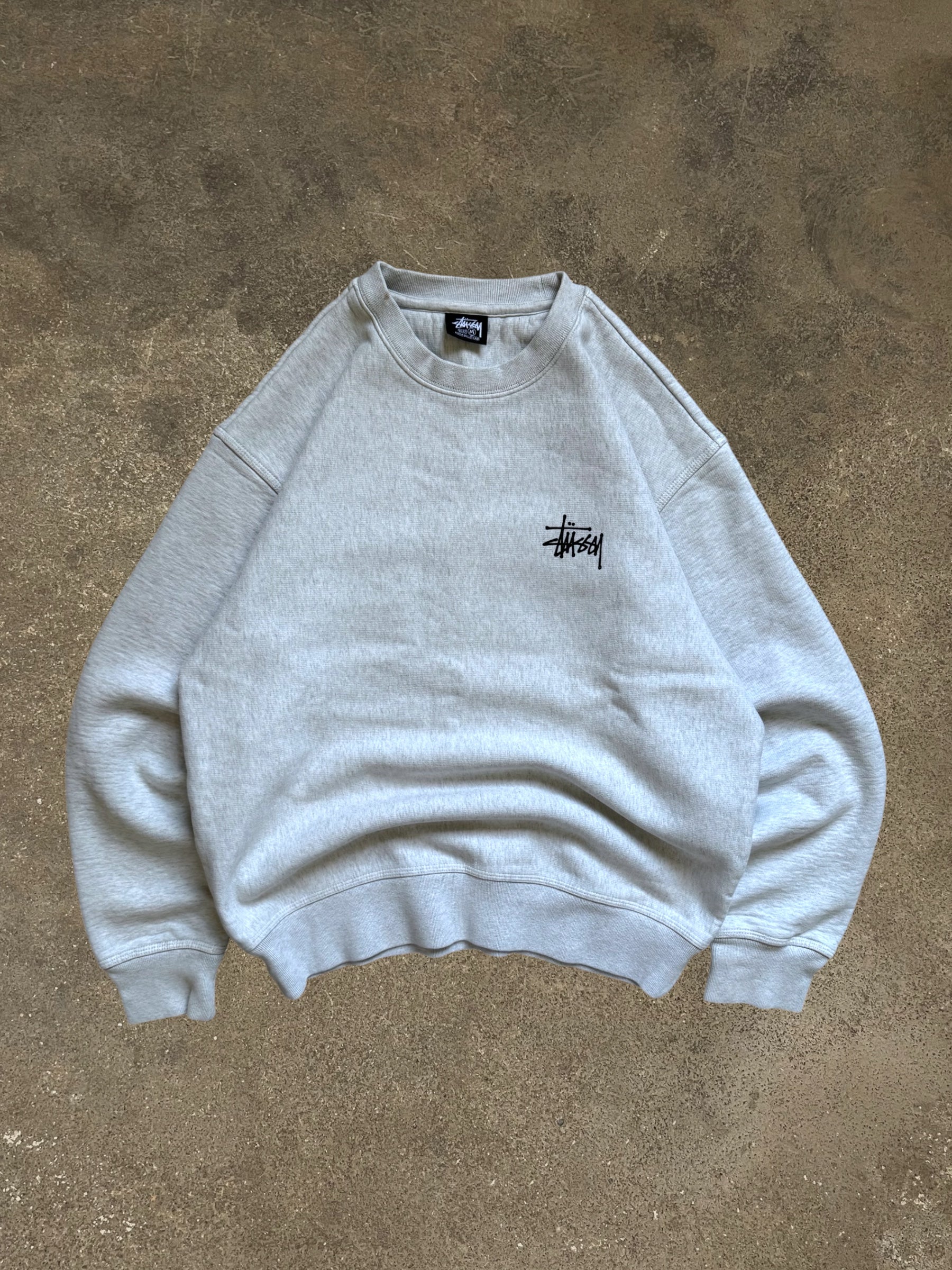 STÜSSY BASIC LOGO SWEATSHIRT