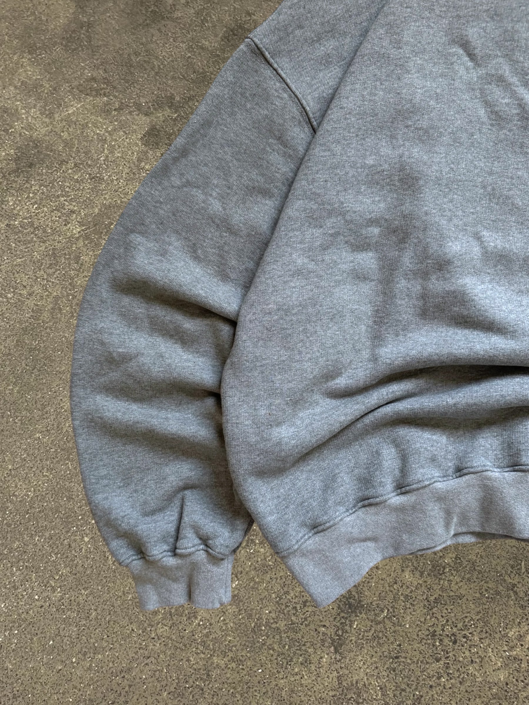 VELOUR GARMENTS 600 GSM BLANK SWEATSHIRT