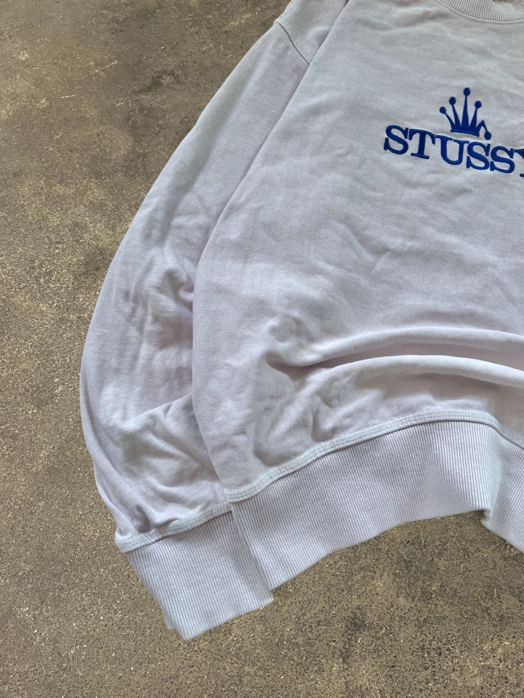 STÜSSY GLAMOUR LOGO SWEATSHIRT