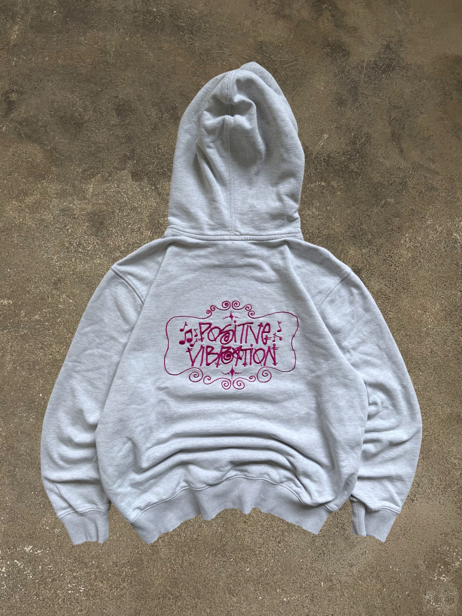 STÜSSY GREY DESIGNS HOODIE