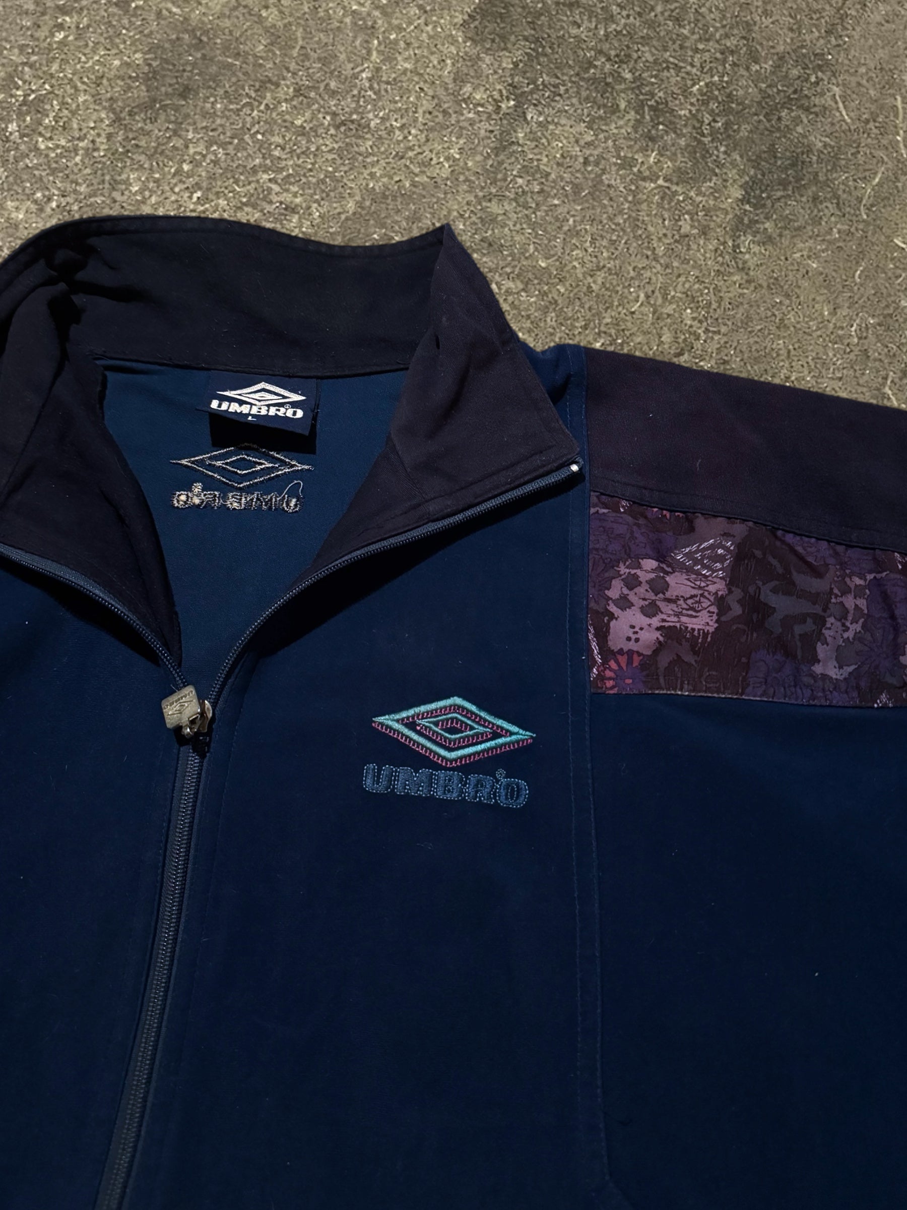 RARE VINTAGE 90S UMBRO FLEECE ZIP-UP JACKET