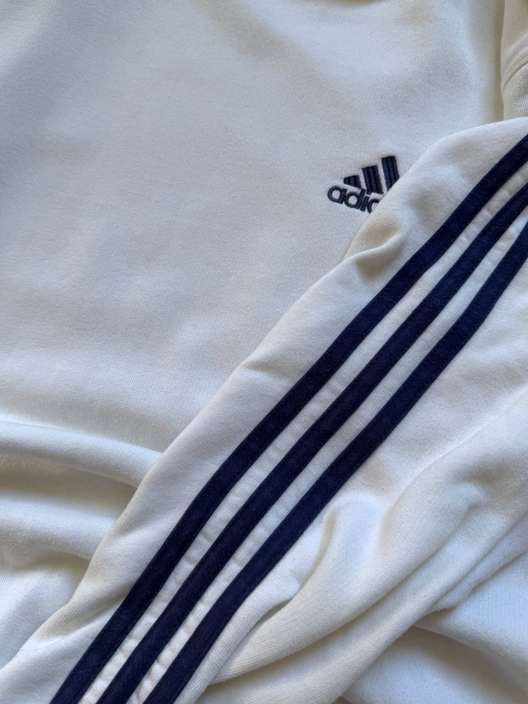 VINTAGE 90S ADIDAS SWEATSHIRT