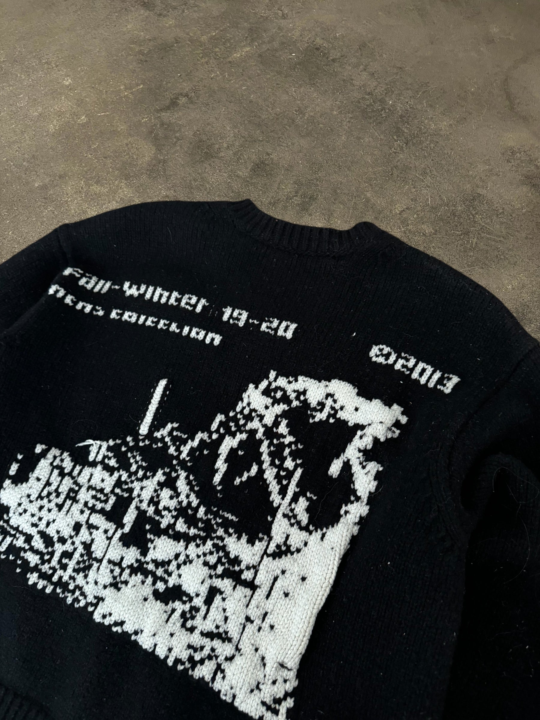 OFF-WHITE FW19 RUINED FACTORY SWEATER