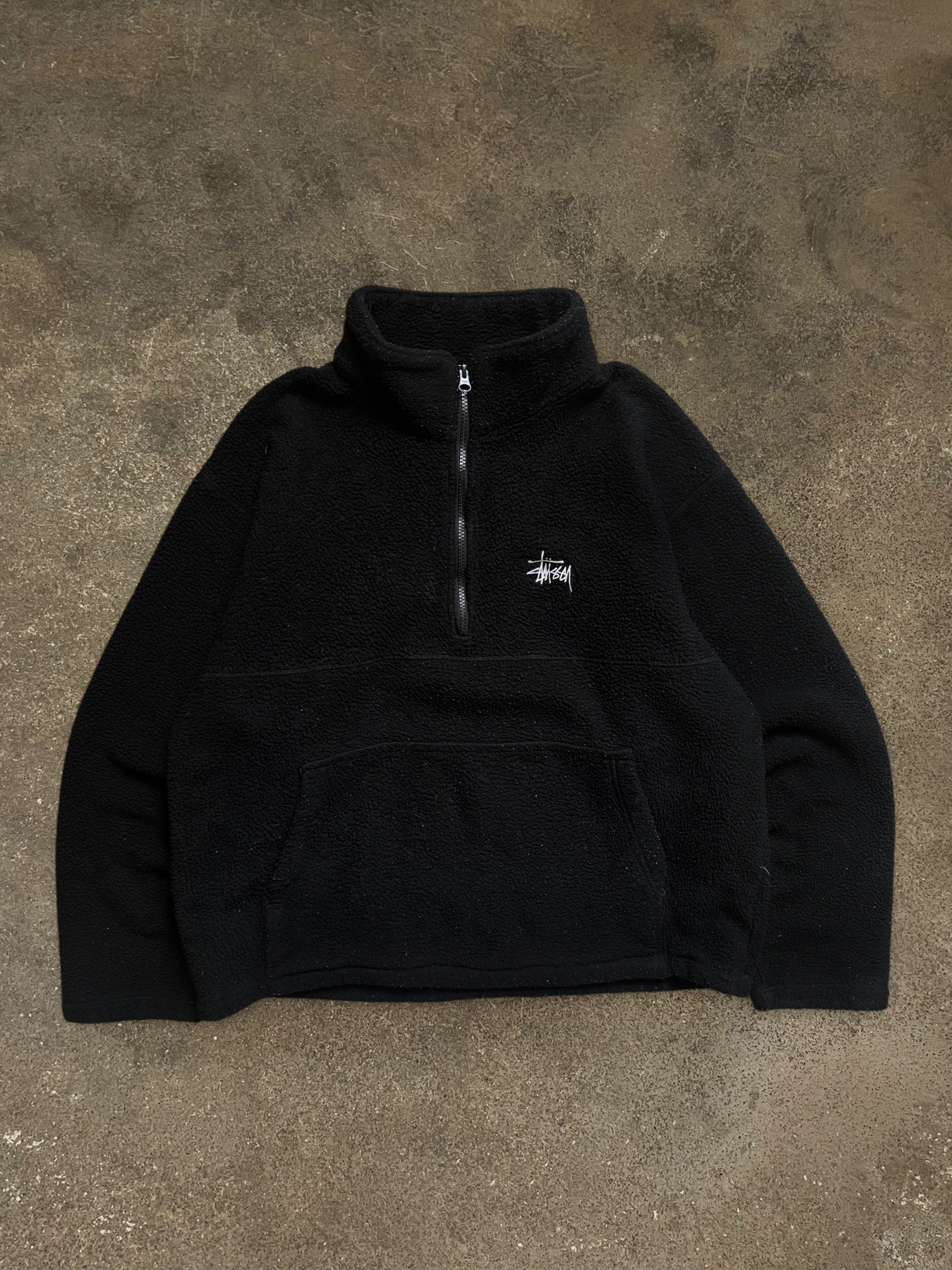 STÜSSY STOCK LOGO HALF ZIP FLEECE
