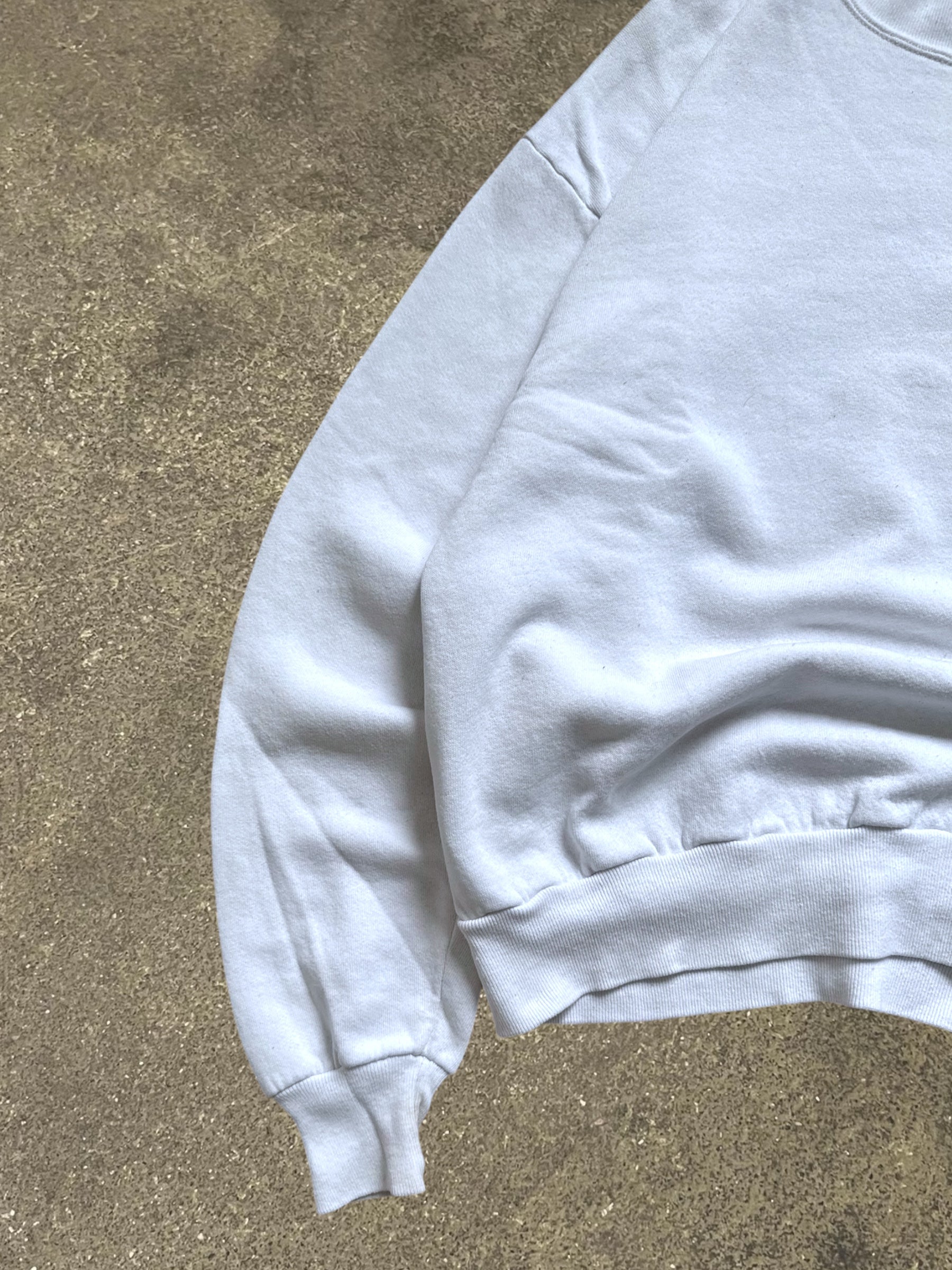 VINTAGE 90S BLANK JERZEES SWEATSHIRT