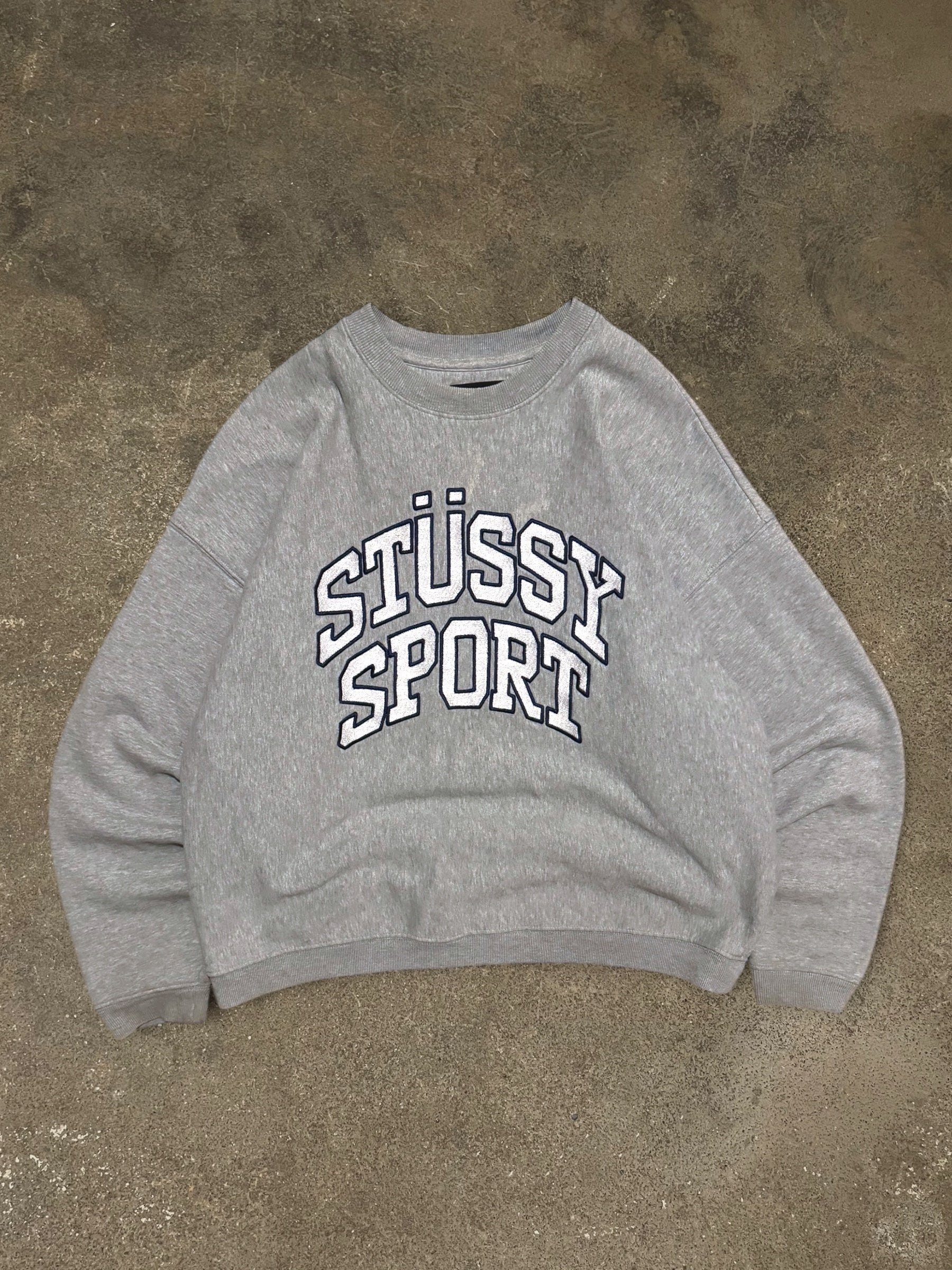 STÜSSY GREY SPORT SWEATSHIRT