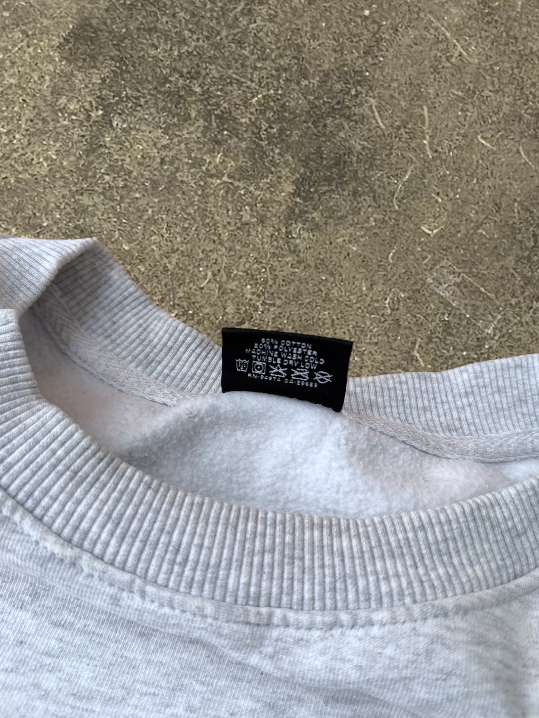 STÜSSY GREY BASIC LOGO SWEATSHIRT