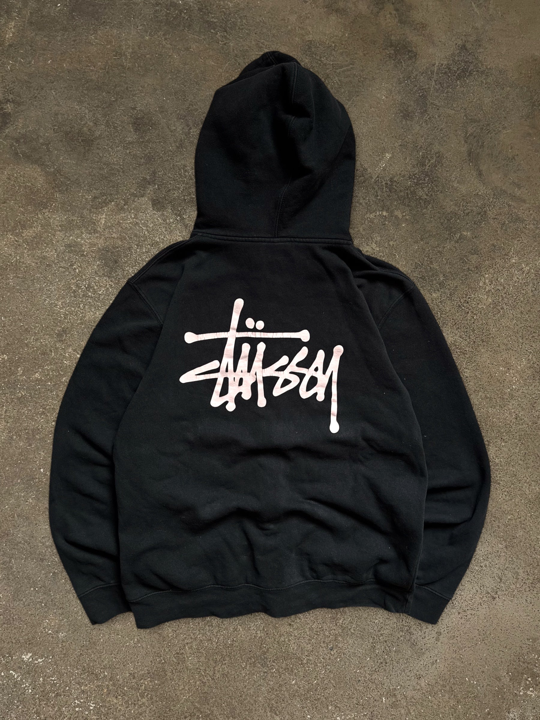 STÜSSY BASIC LOGO ZIP-UP HOODIE