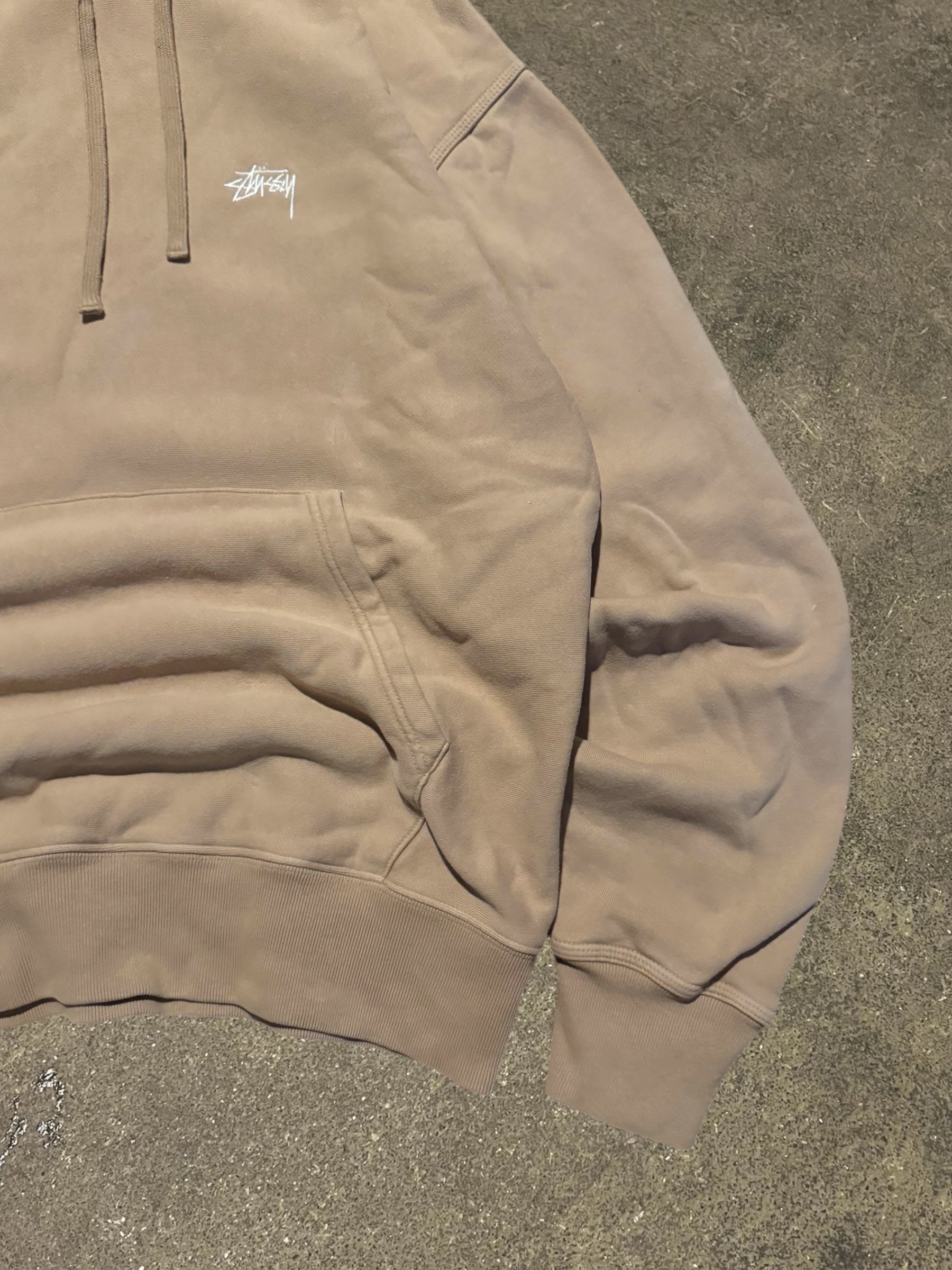 STÜSSY BEIGE STOCK LOGO HOODIE