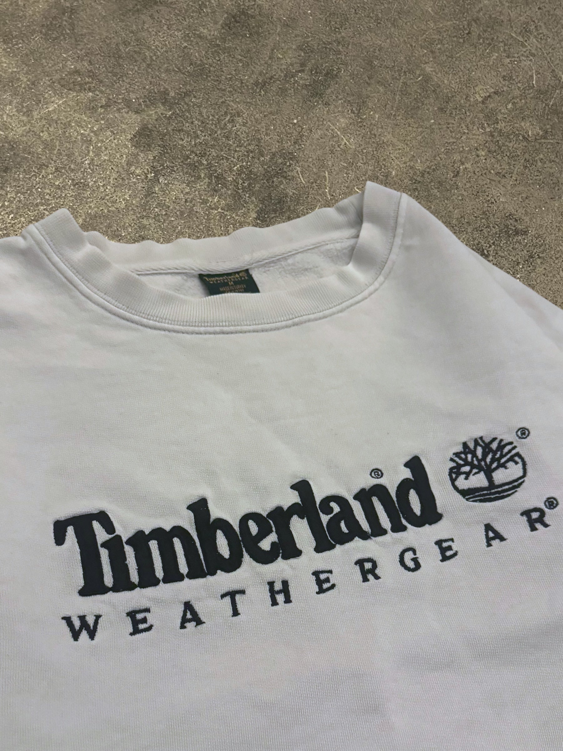 VINTAGE TIMBERLAND WHITE SWEATSHIRT