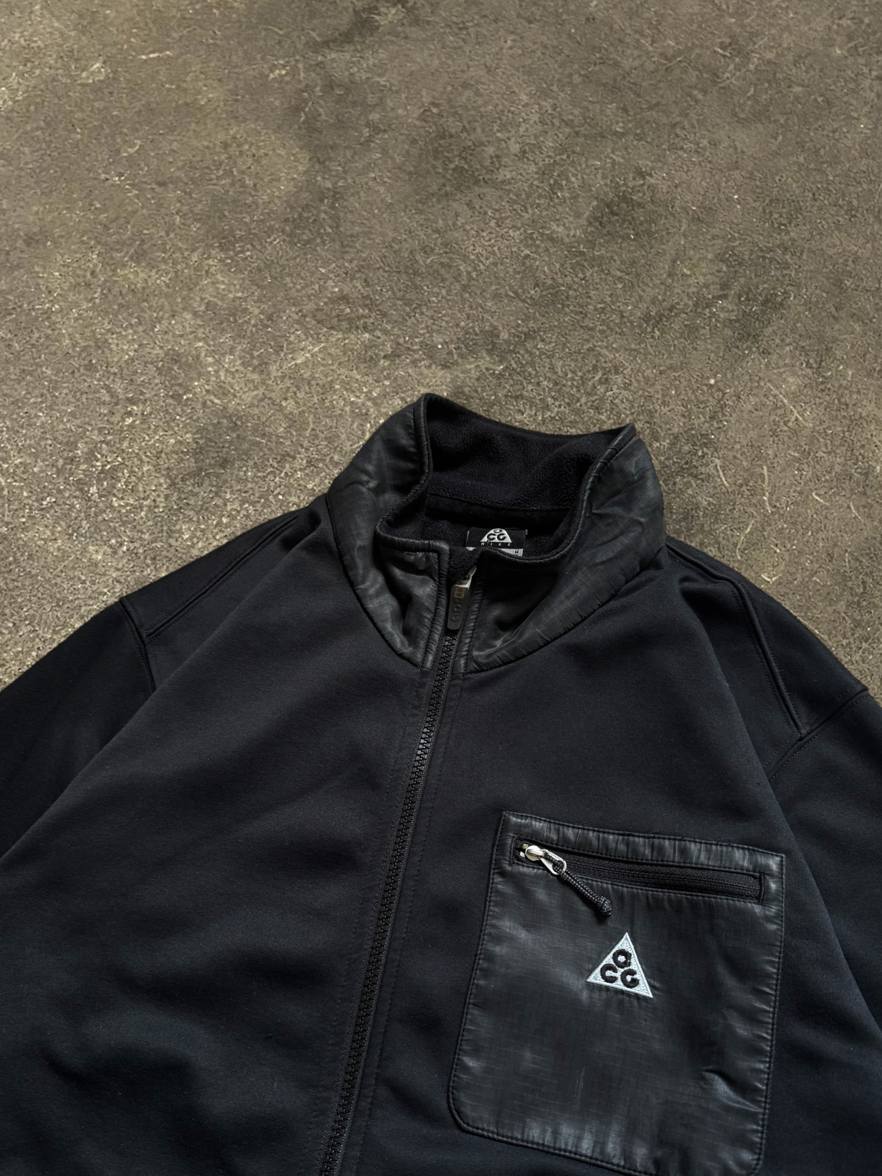 VINTAGE 00S NIKE ACG TRACK JACKET