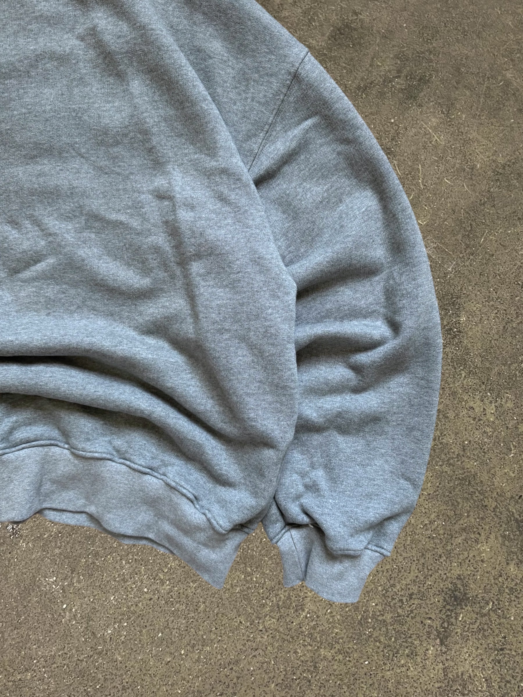 VELOUR GARMENTS 600 GSM BLANK SWEATSHIRT