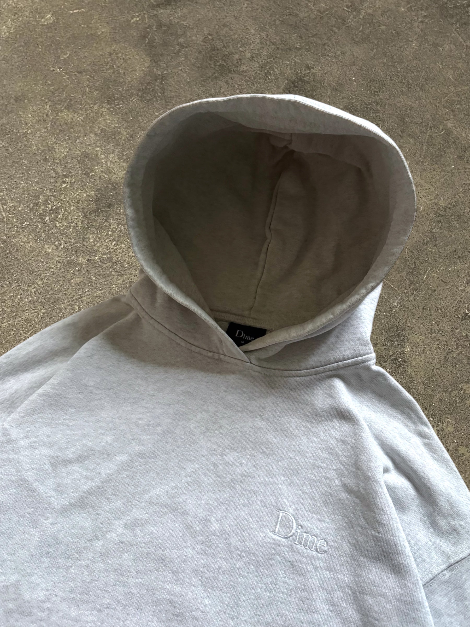 DIME GREY LITTLE LOGO HOODIE