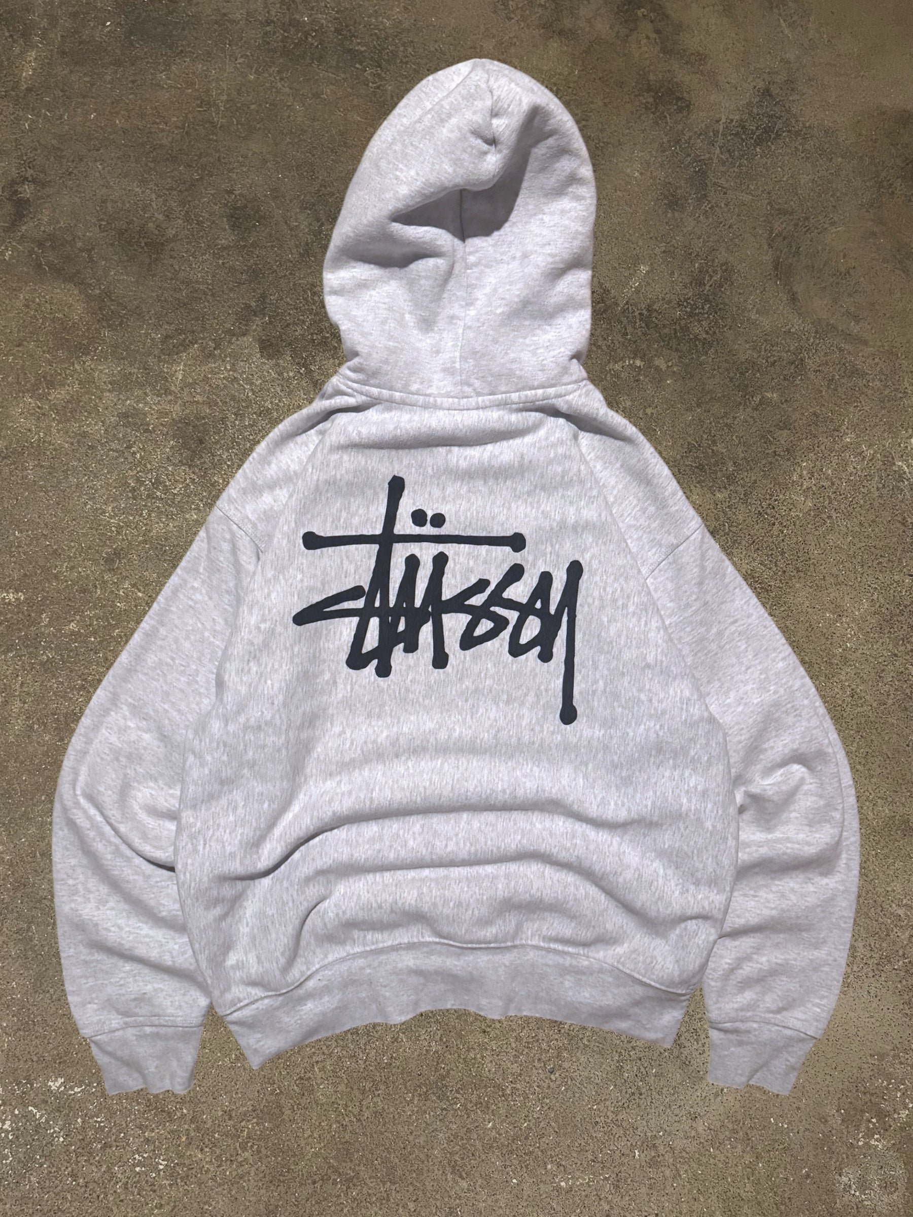 STÜSSY GREY BASIC LOGO HOODIE