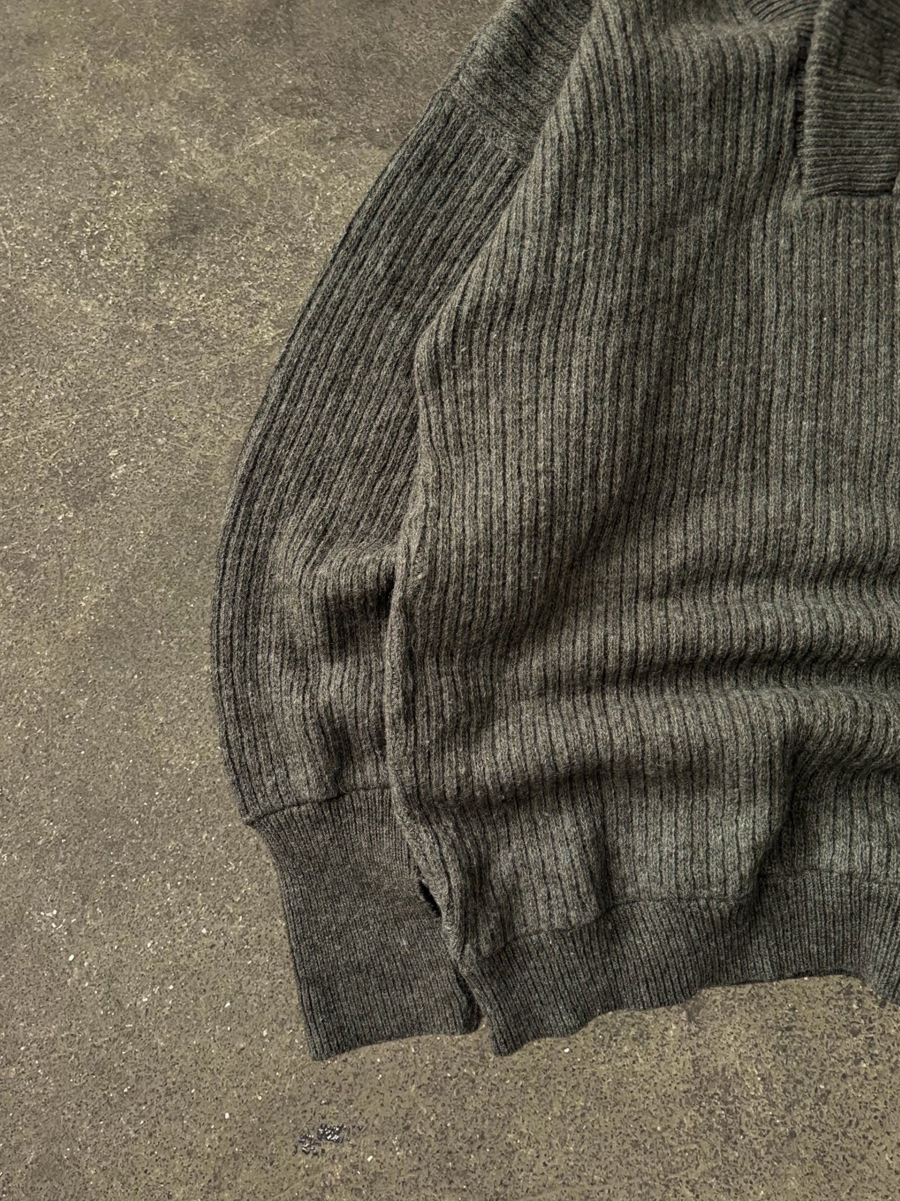 VINTAGE ARMY HEAVYWEIGHT SWEATER