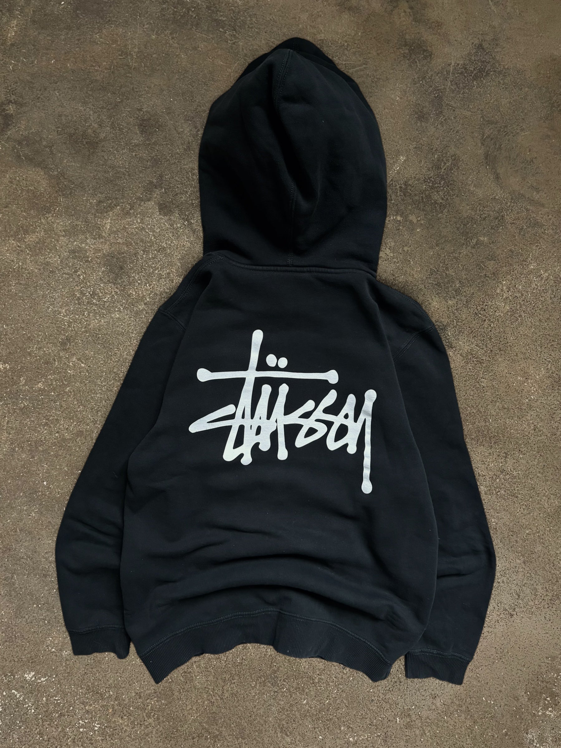 STÜSSY BASIC LOGO HOODIE