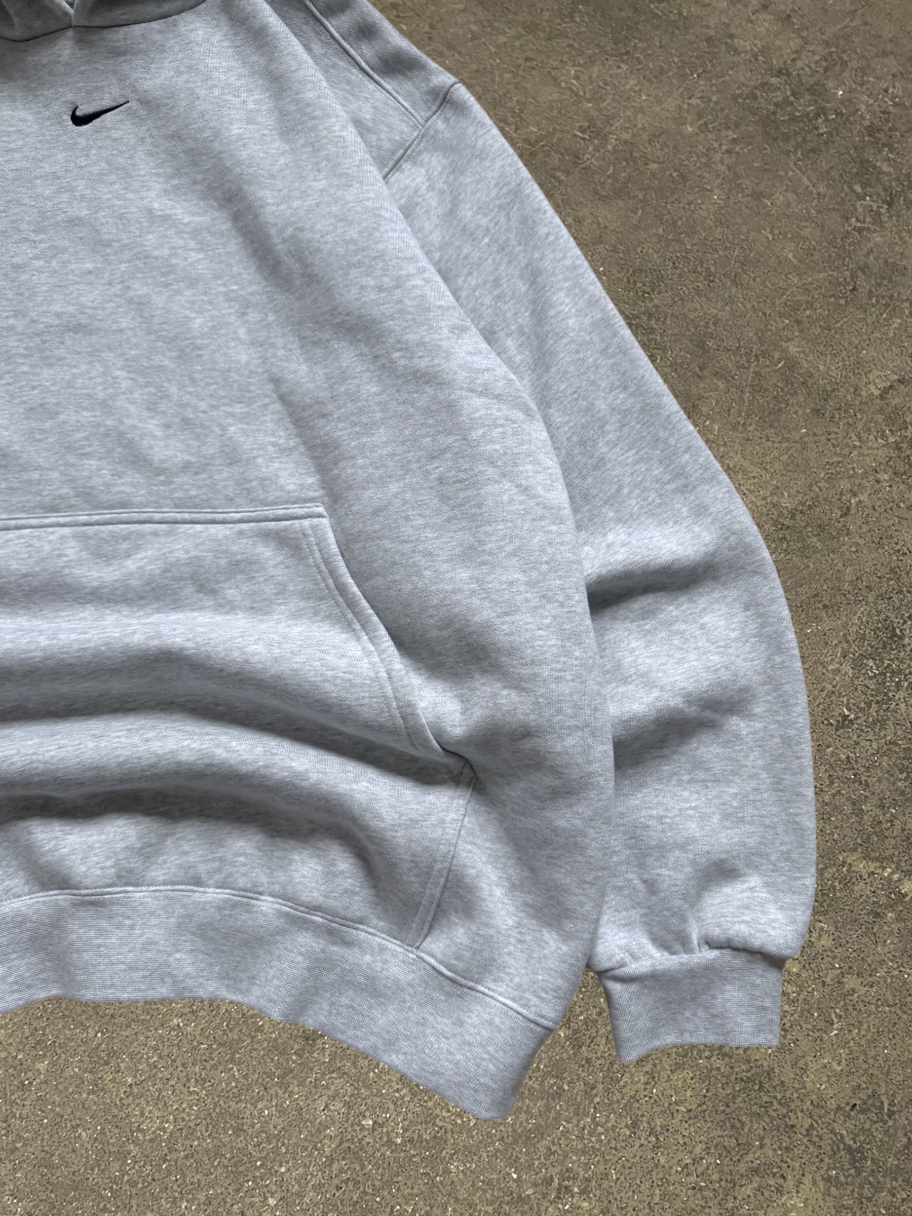 VINTAGE 90S NIKE MIDDLE SWOOSH HOODIE