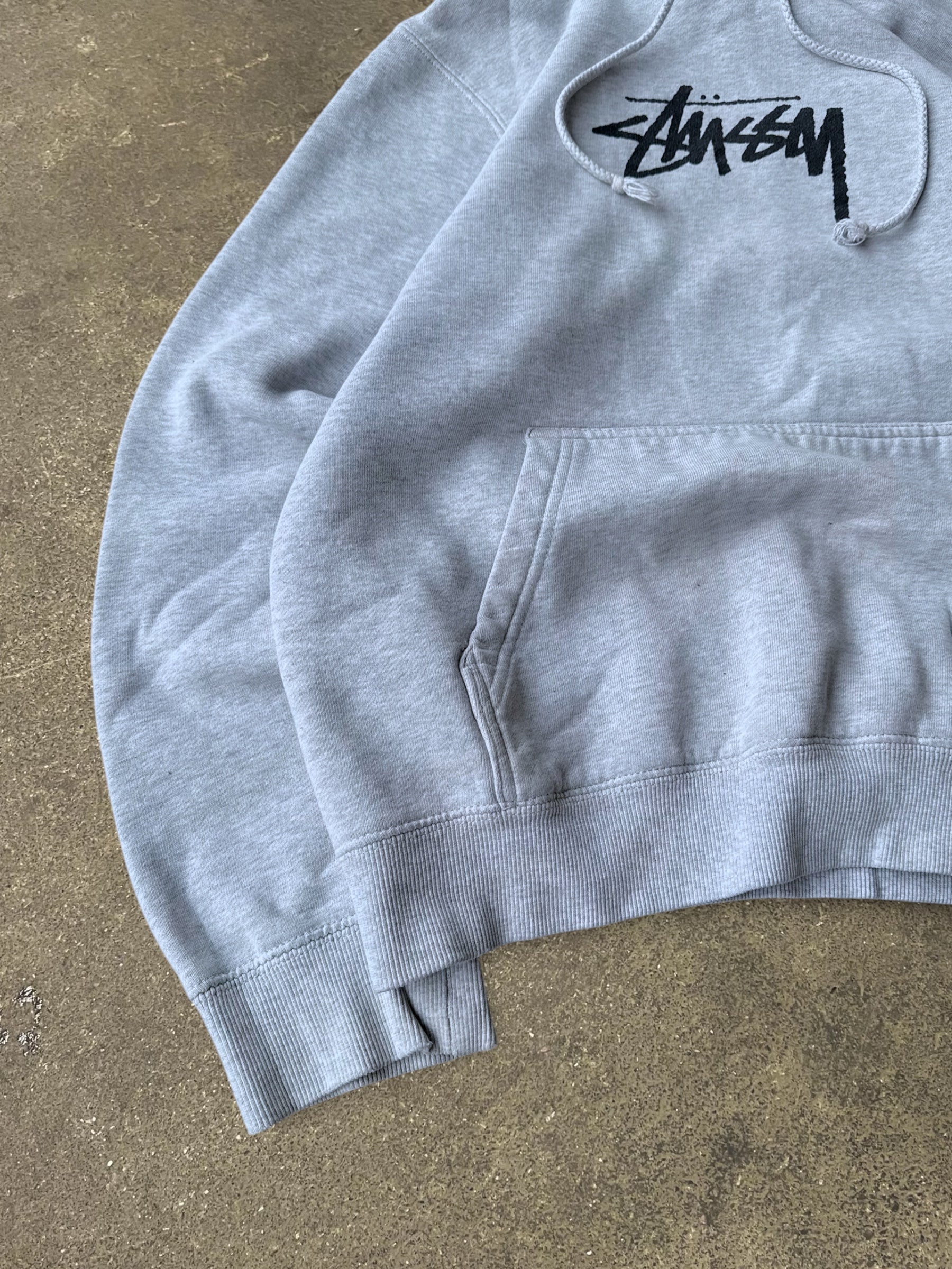 STÜSSY APPLIQUE HOODIE