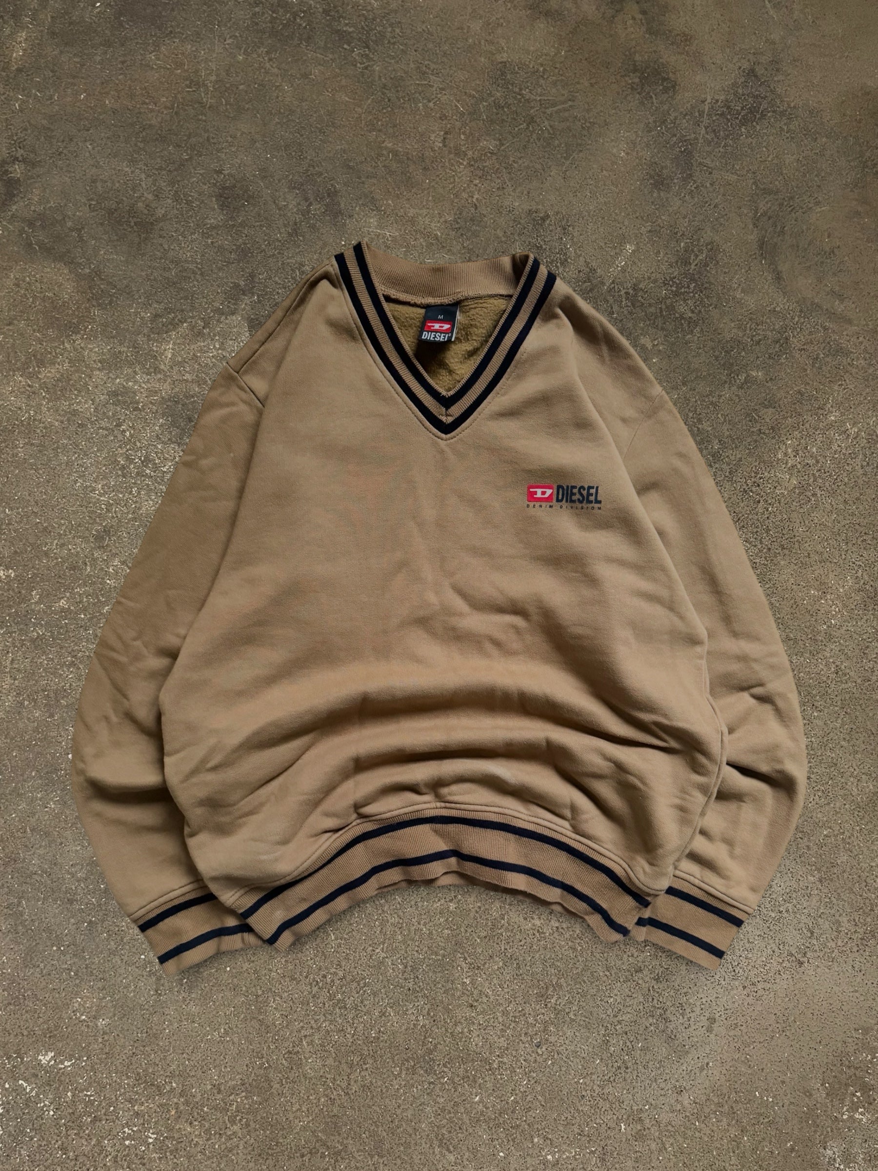VINTAGE DIESEL V-NECK SWEATSHIRT