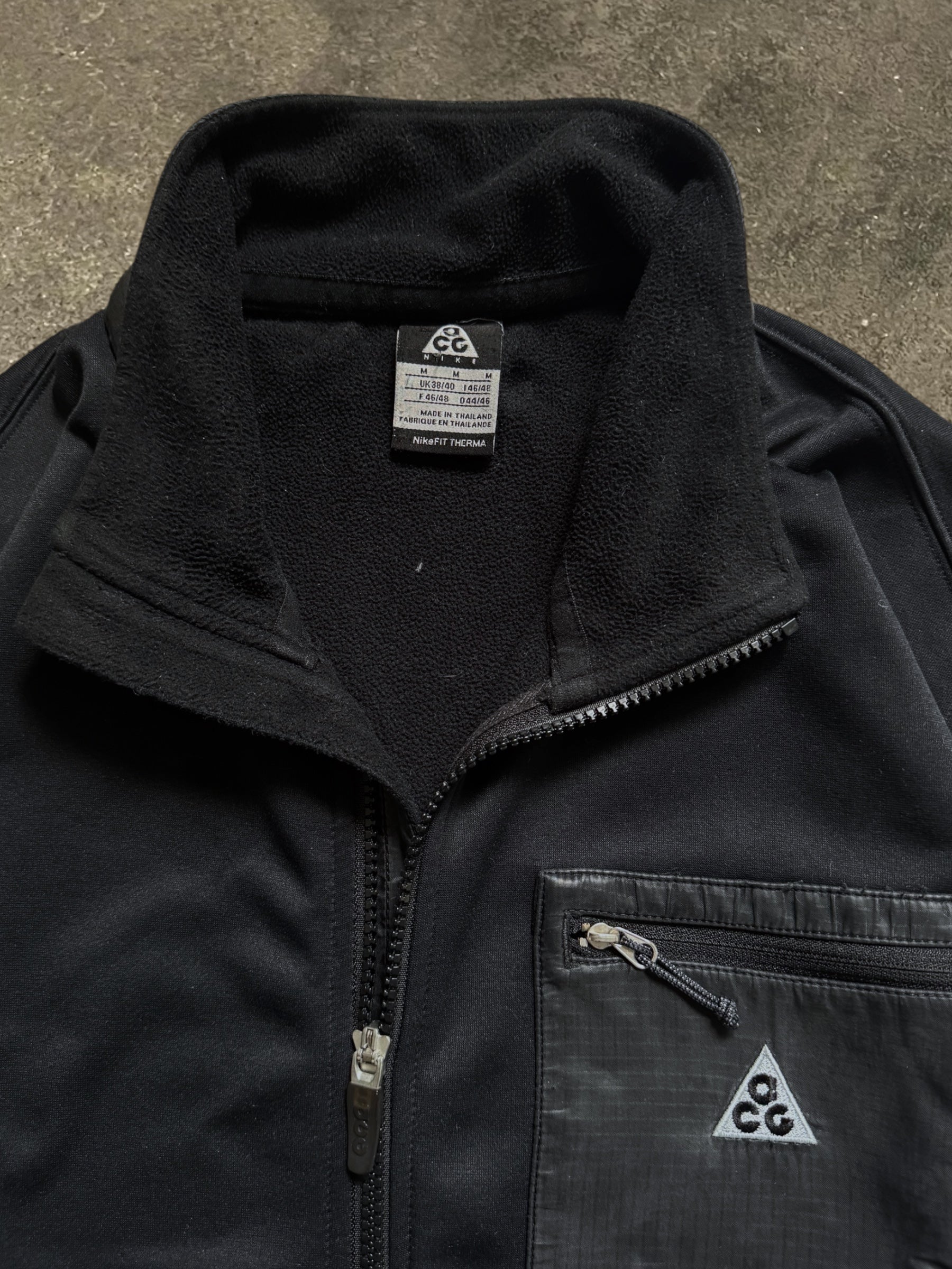 VINTAGE 00S NIKE ACG TRACK JACKET