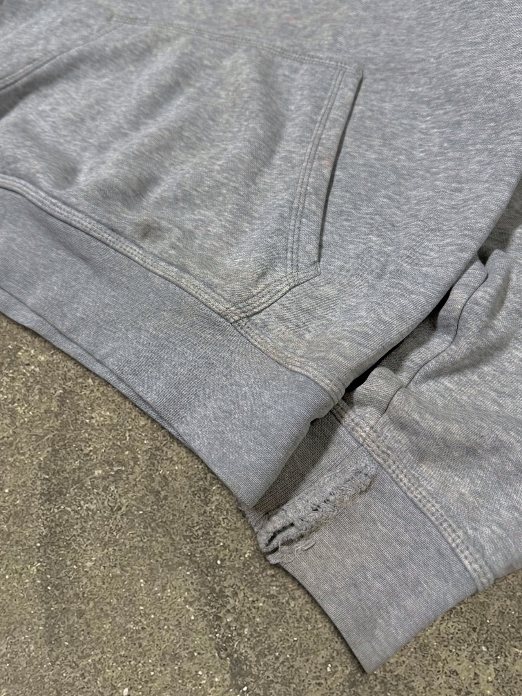 VINTAGE NIKE HOODIE