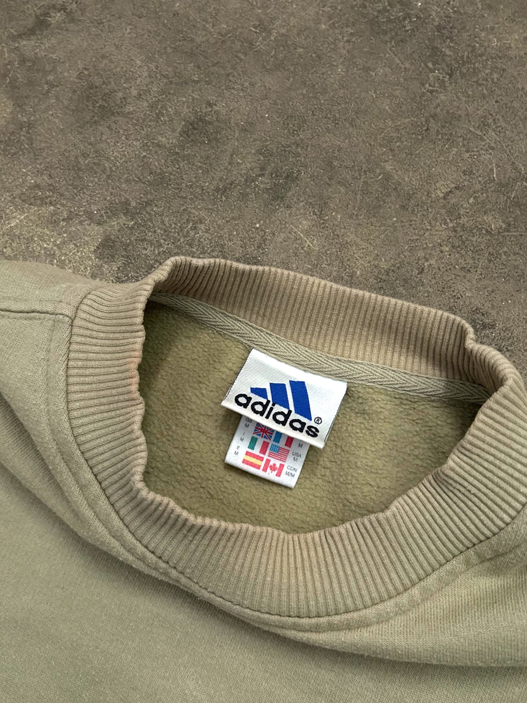 VINTAGE 90S ADIDAS SWEATSHIRT