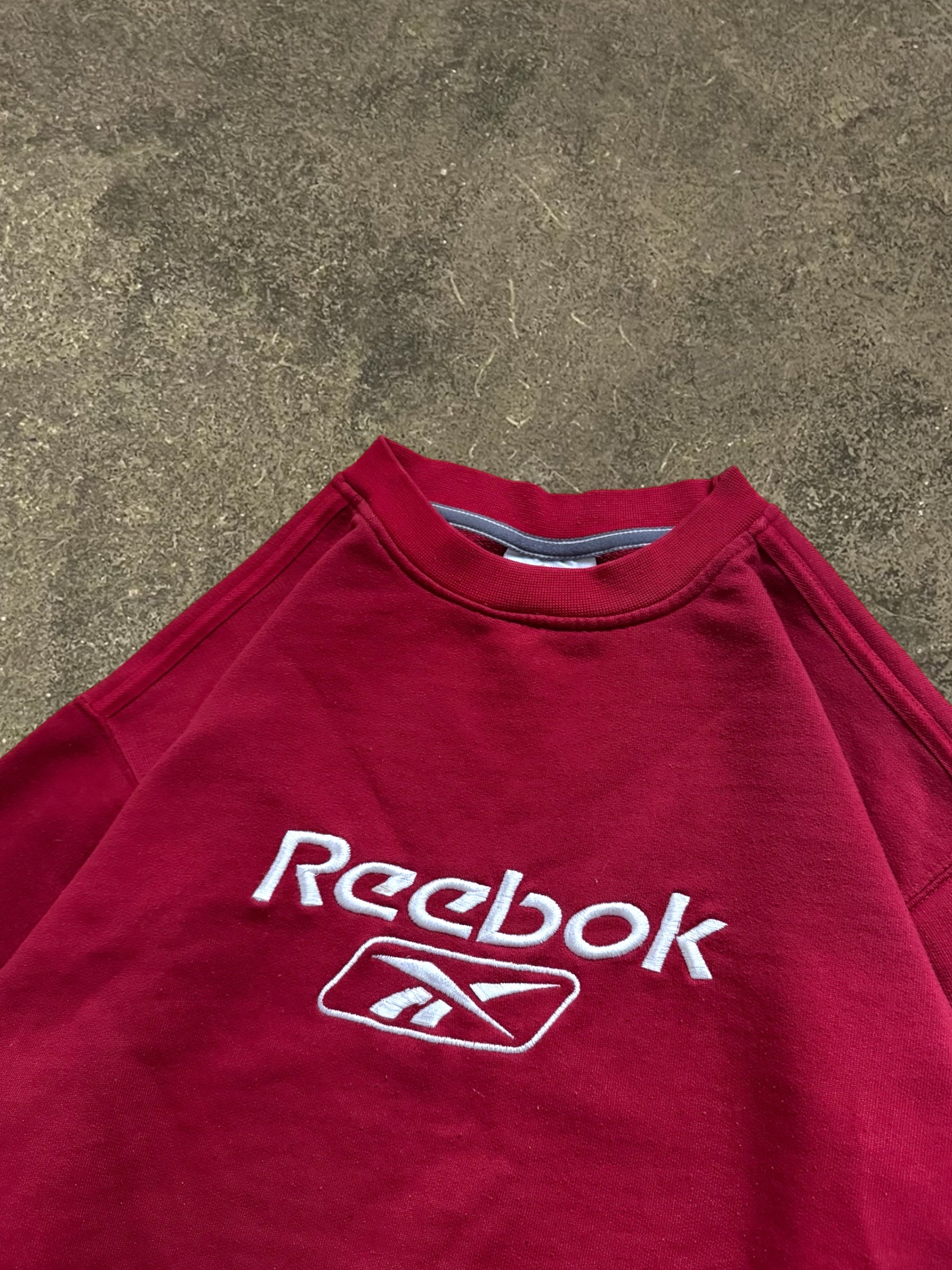VINTAGE RED REEBOK LOGO SWEATSHIRT
