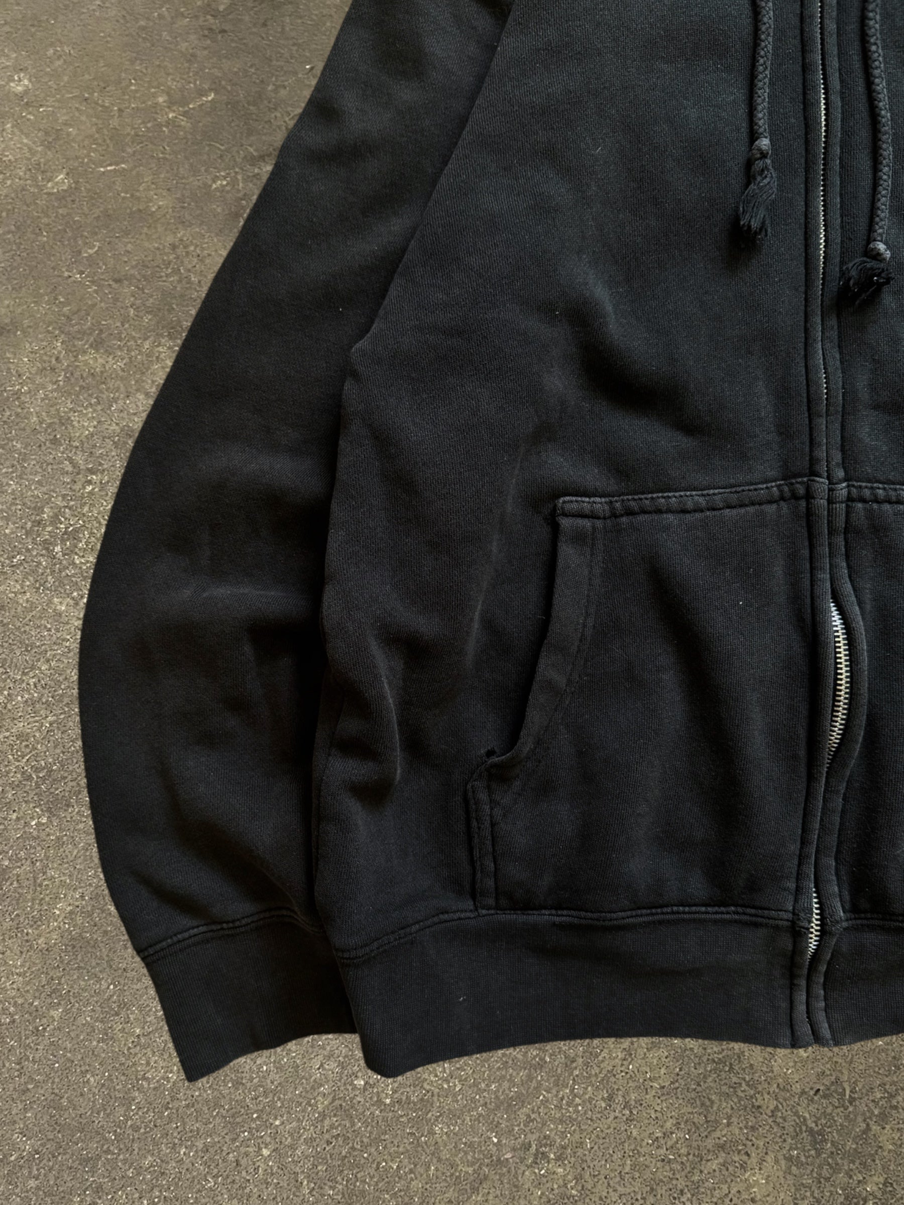 STÜSSY BASIC LOGO ZIP-UP HOODIE