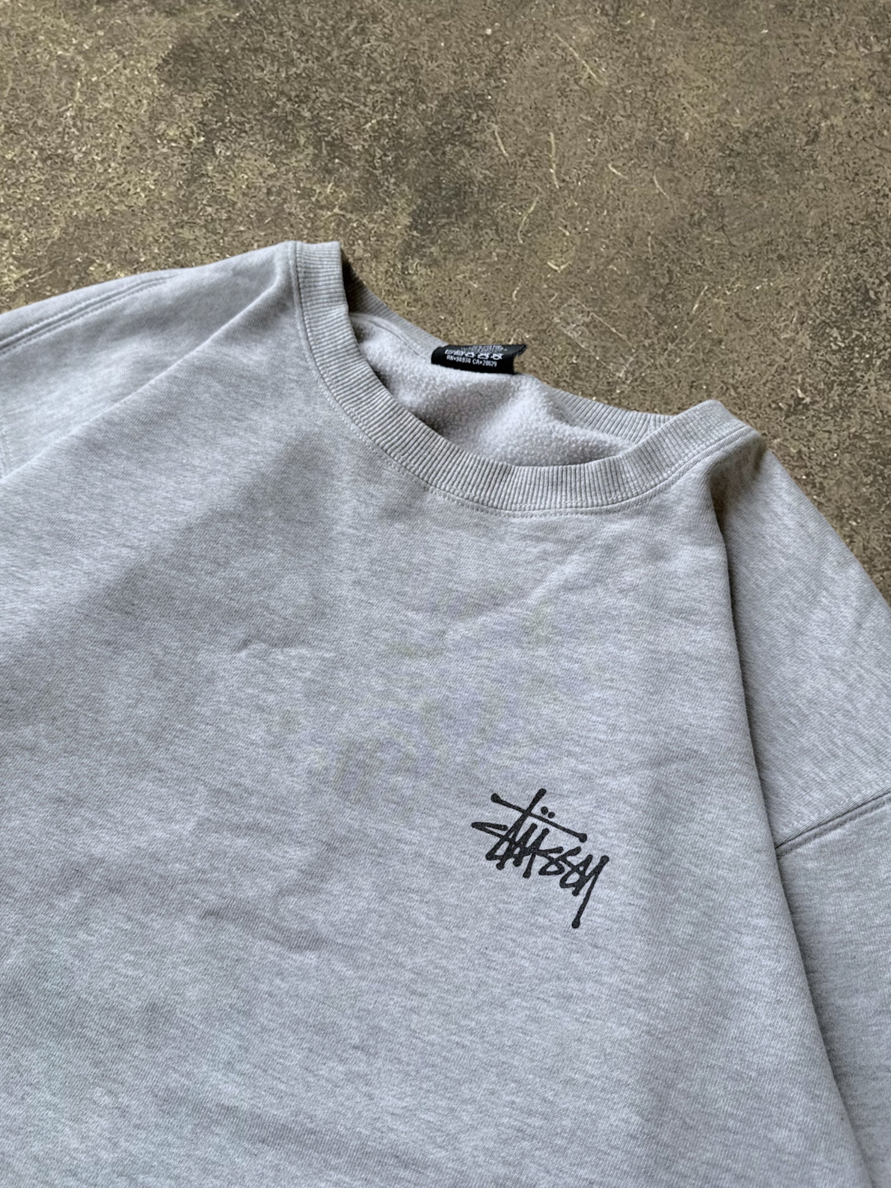 STÜSSY BASIC LOGO SWEATSHIRT