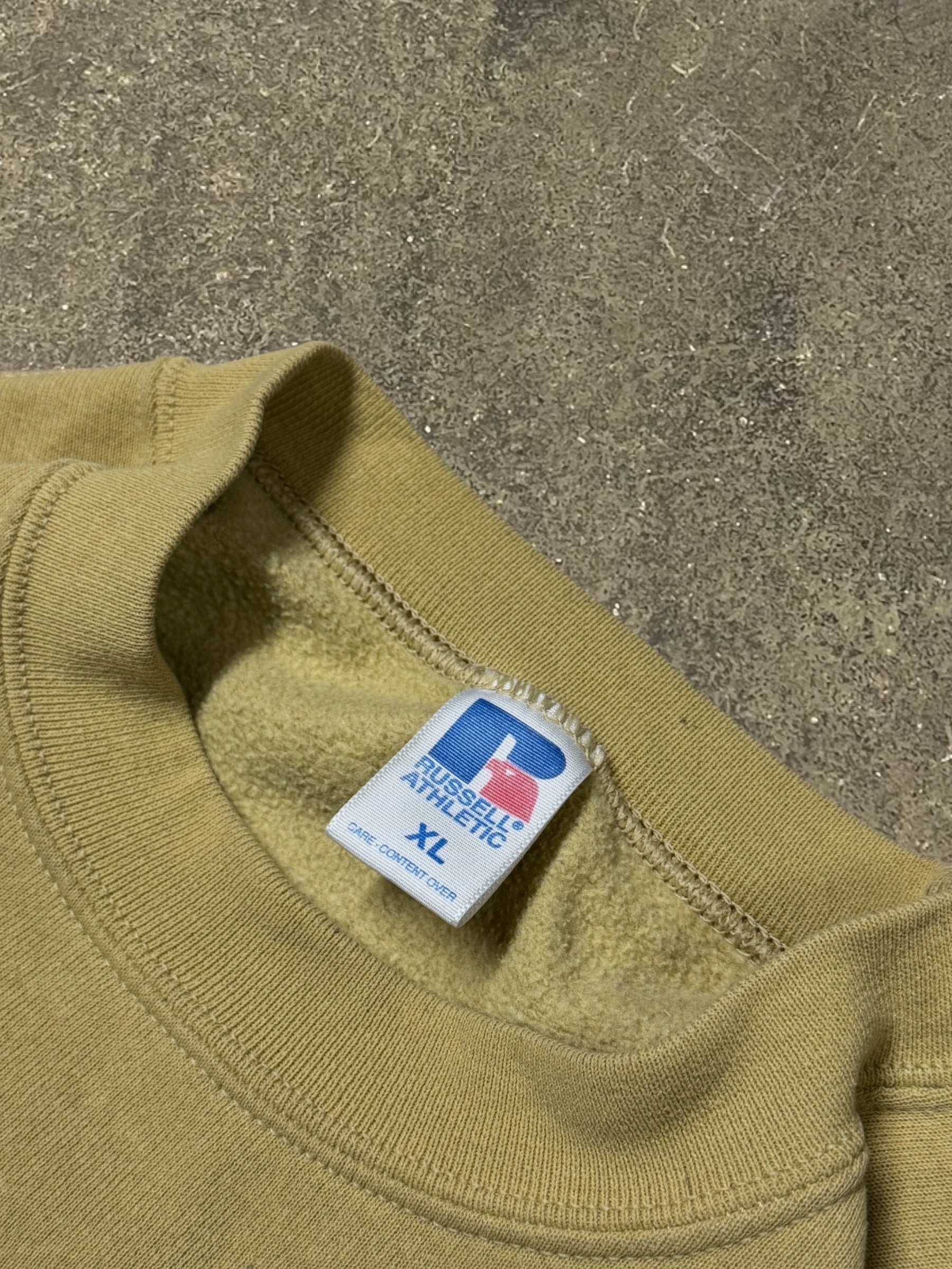 VINTAGE RUSSELL ATHLETIC SWEATSHIRT