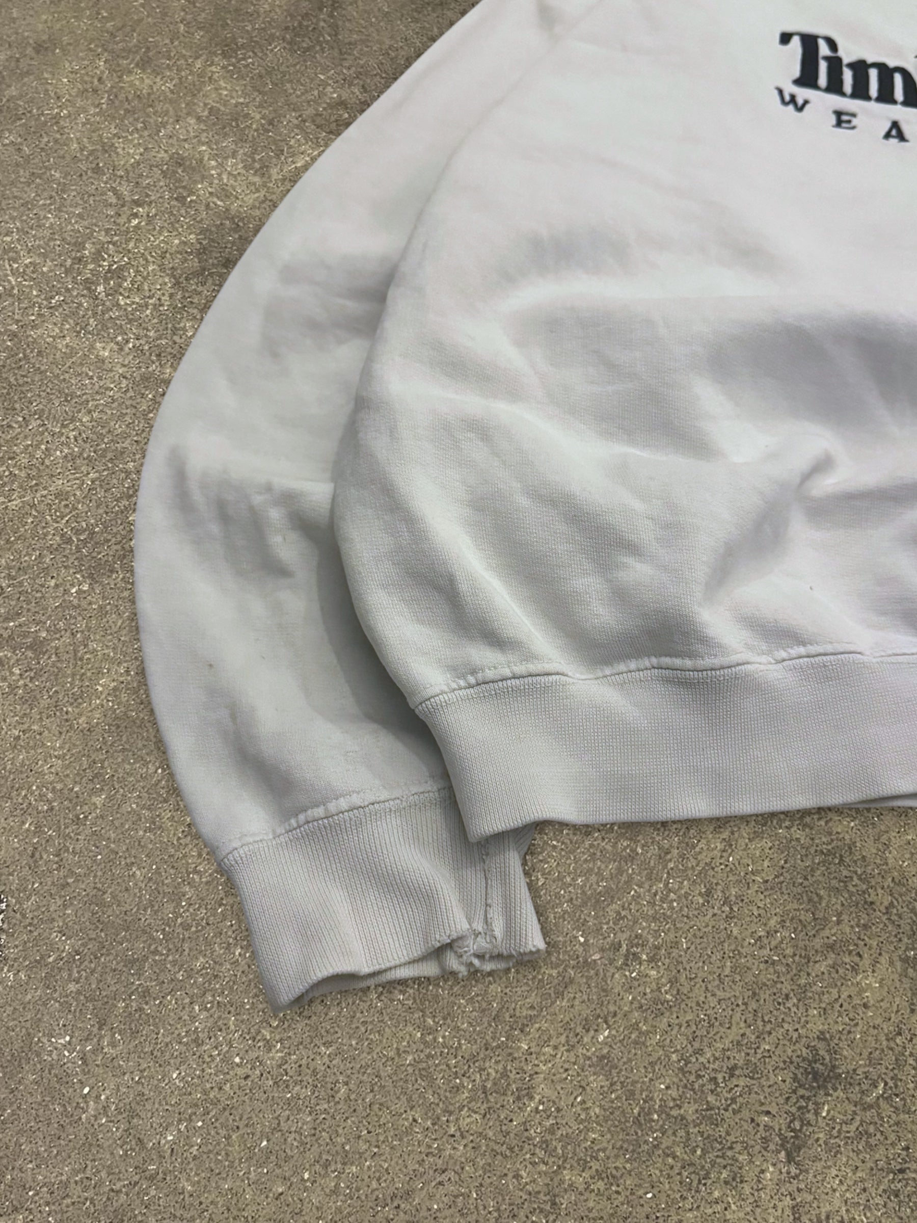 VINTAGE TIMBERLAND WHITE SWEATSHIRT