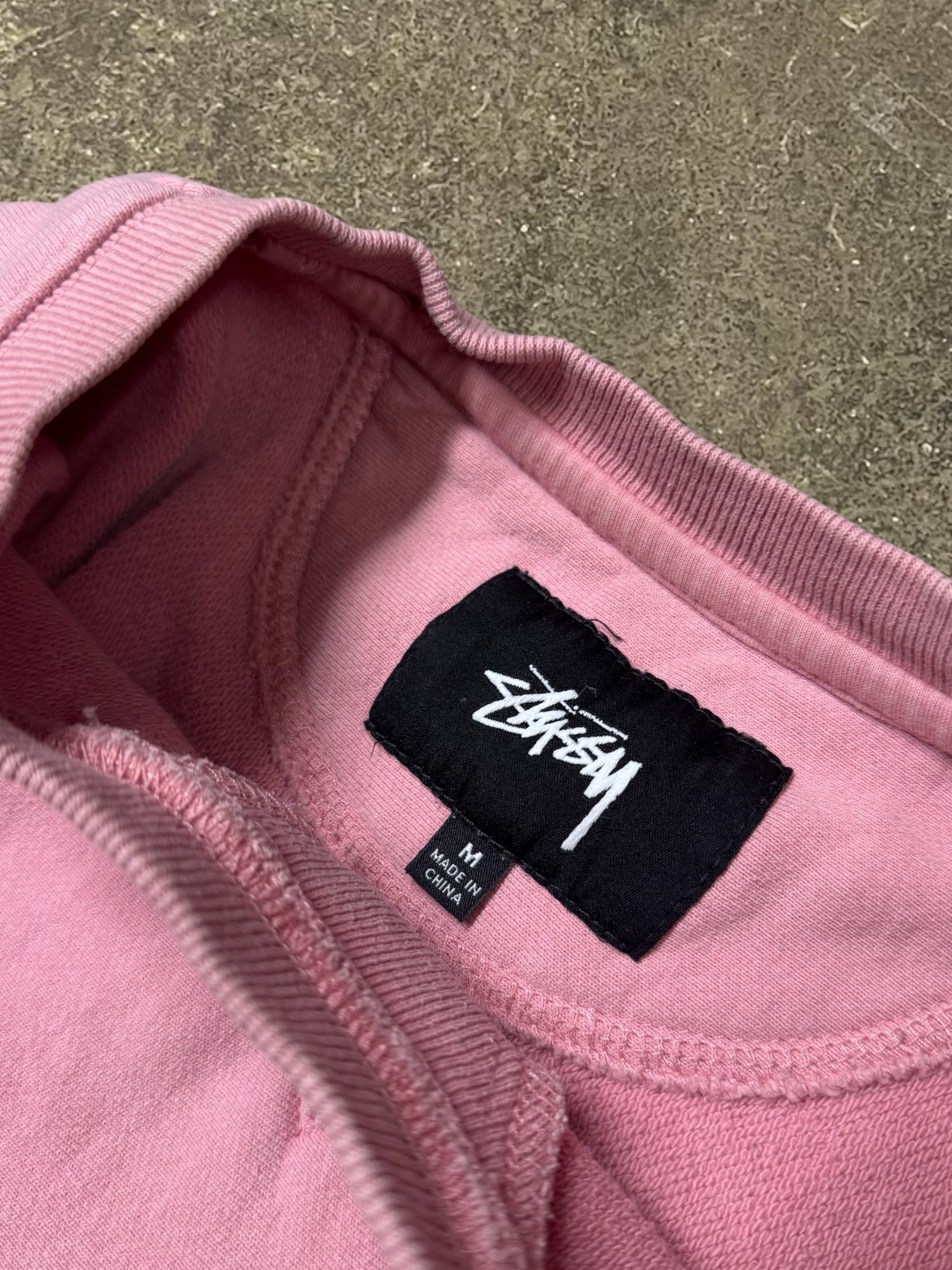 STÜSSY PINK STOCK LOGO SWEATSHIRT