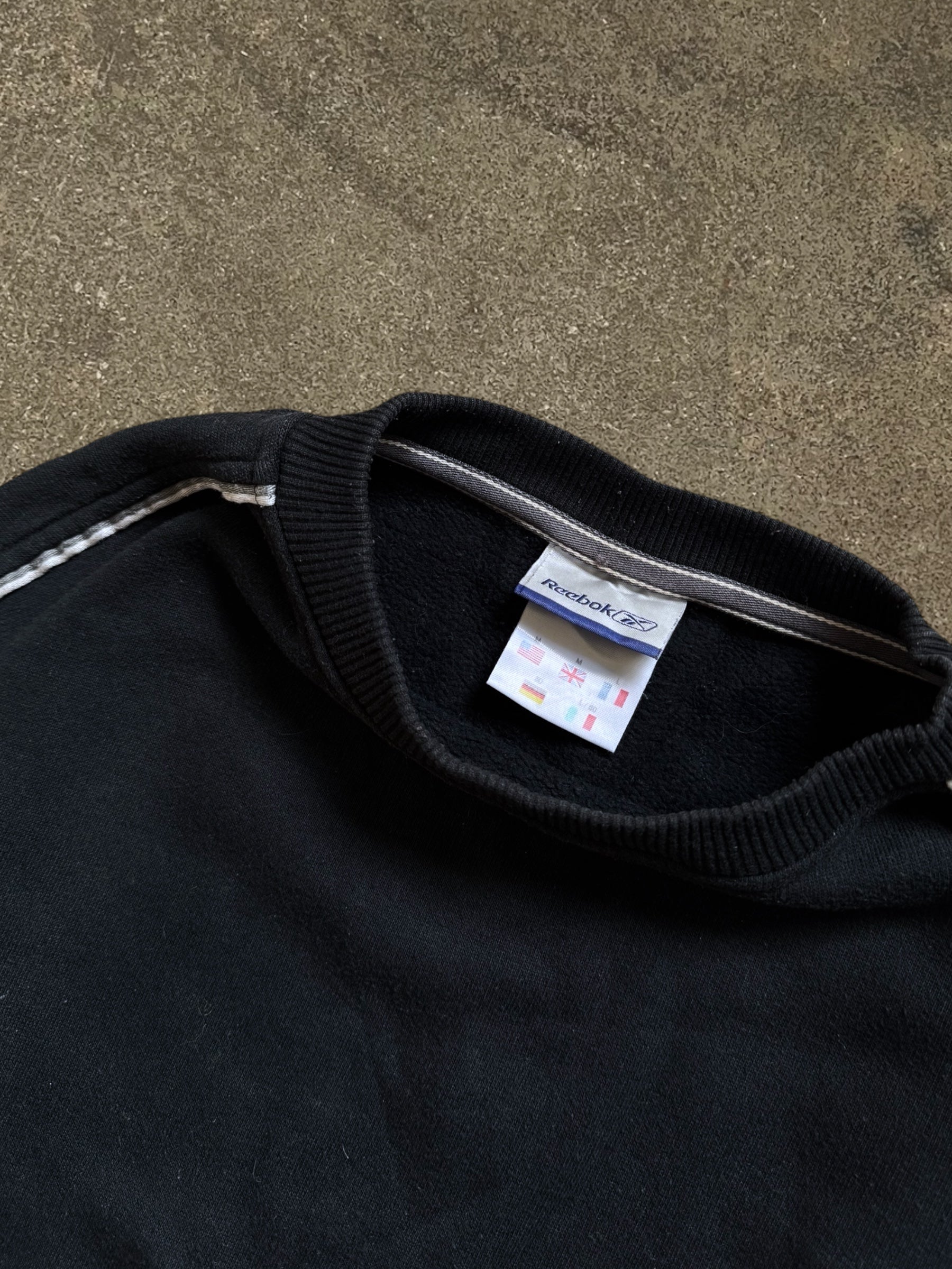 VINTAGE REEBOK SWEATSHIRT