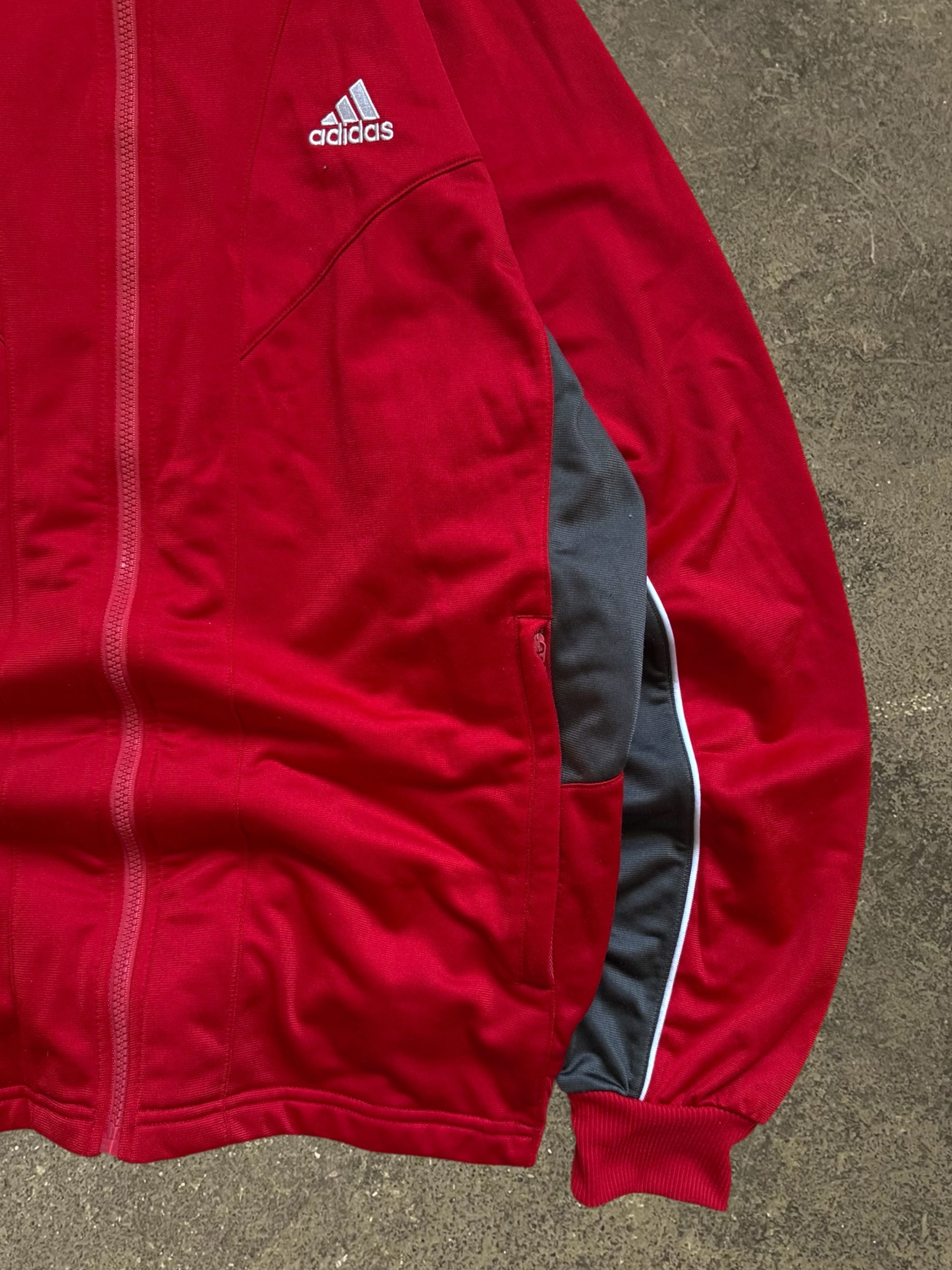 VINTAGE 00S ADIDAS TRACK JACKET