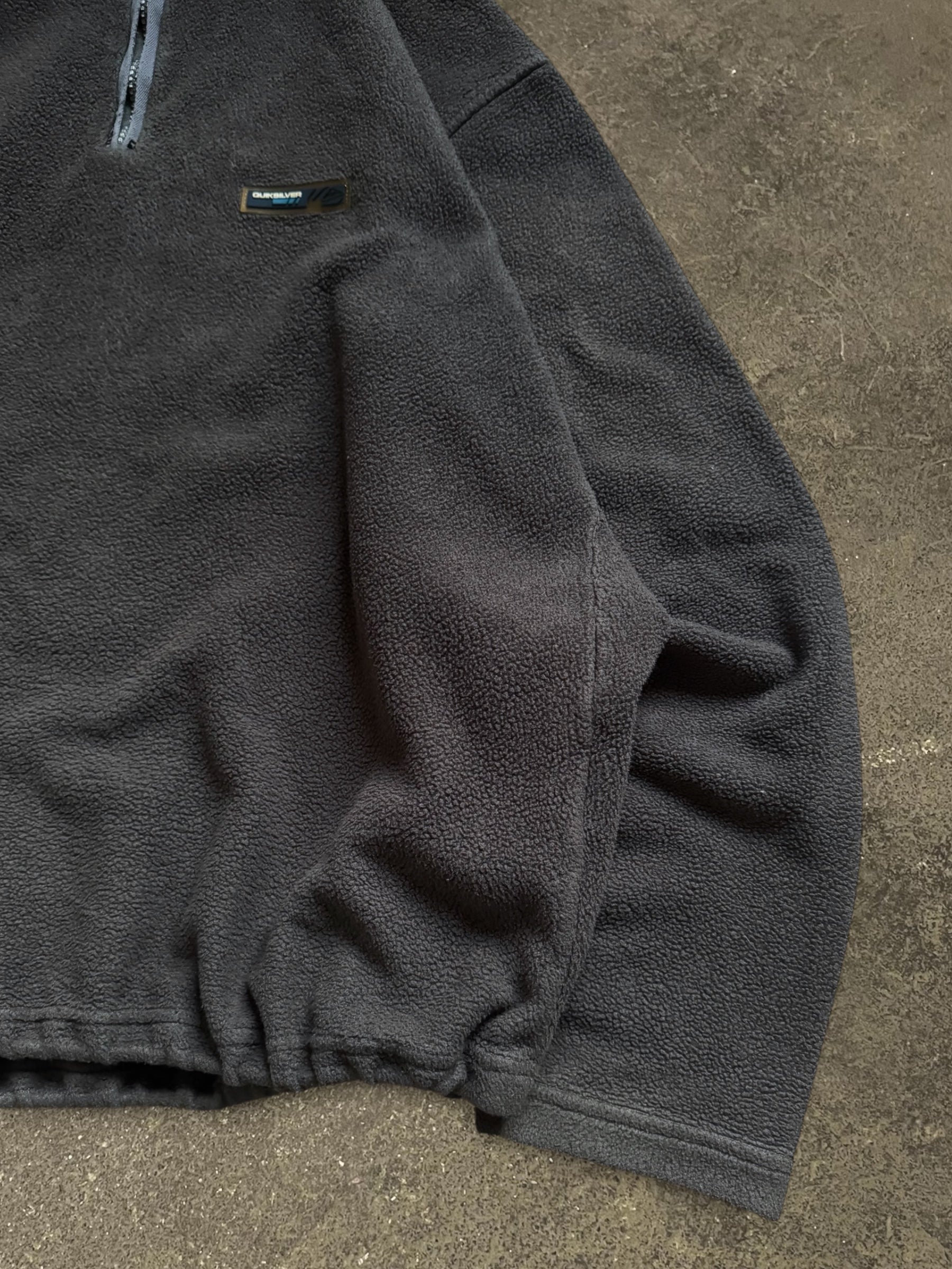 VINTAGE QUIKSILVER FLEECE