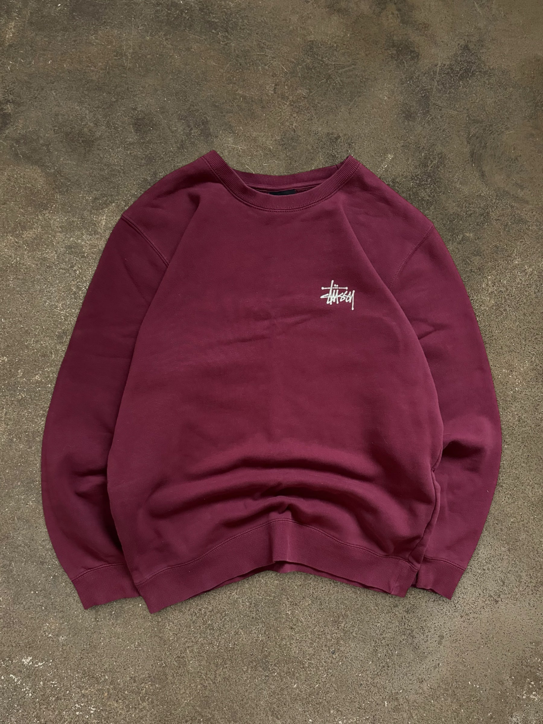 STÜSSY BASIC LOGO SWEATSHIRT