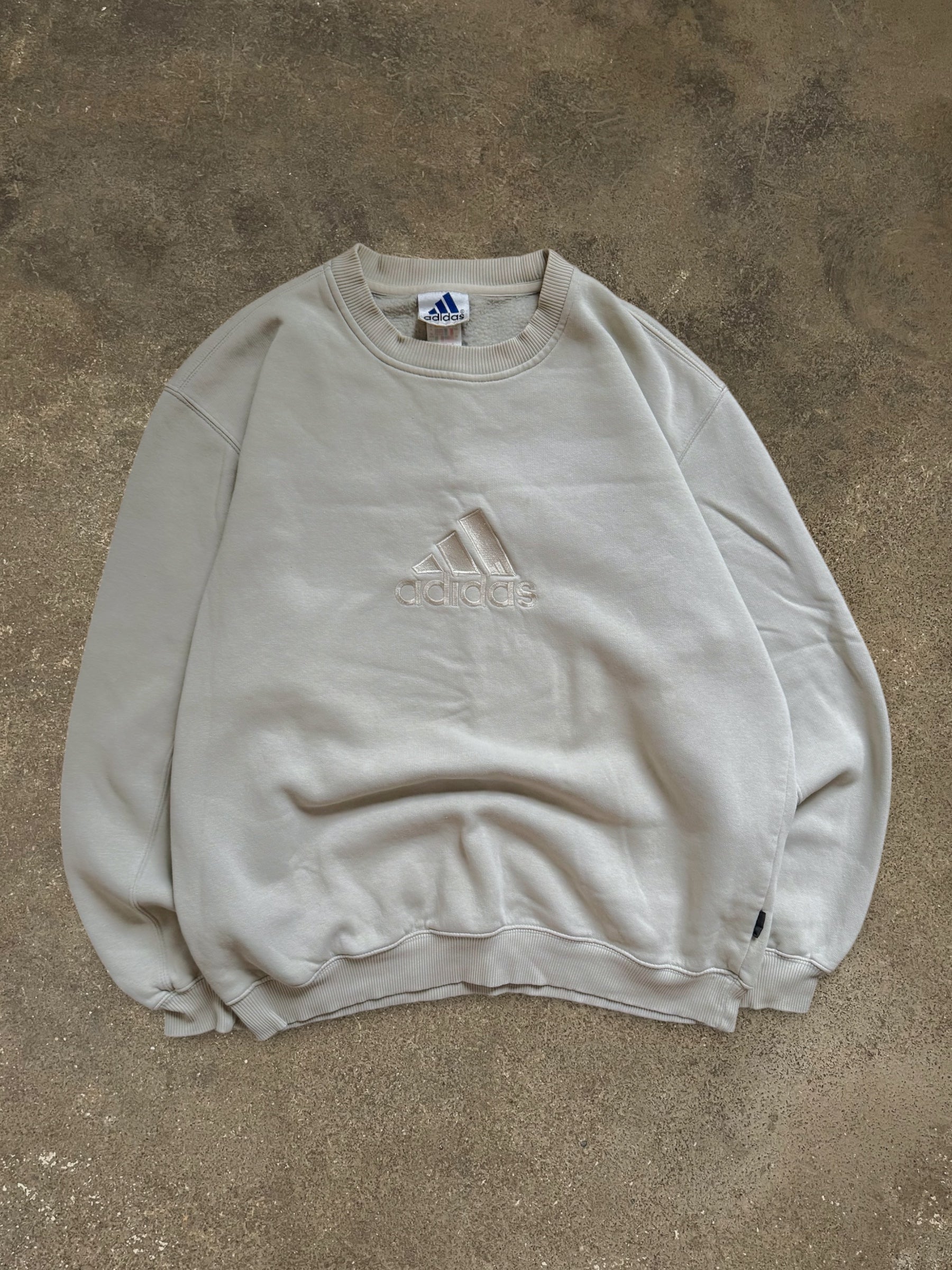VINTAGE 90S ADIDAS SWEATSHIRT