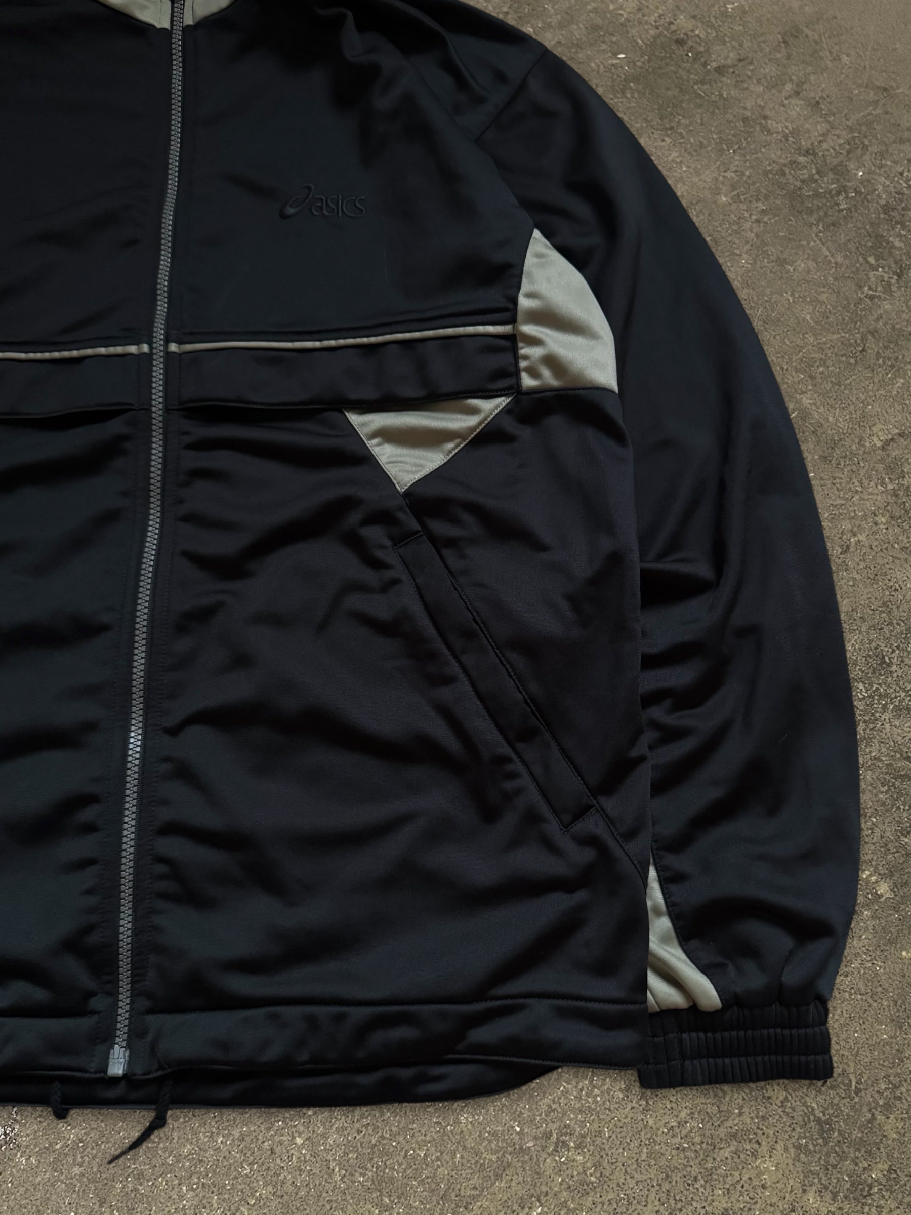 VINTAGE ASICS TRACK JACKET