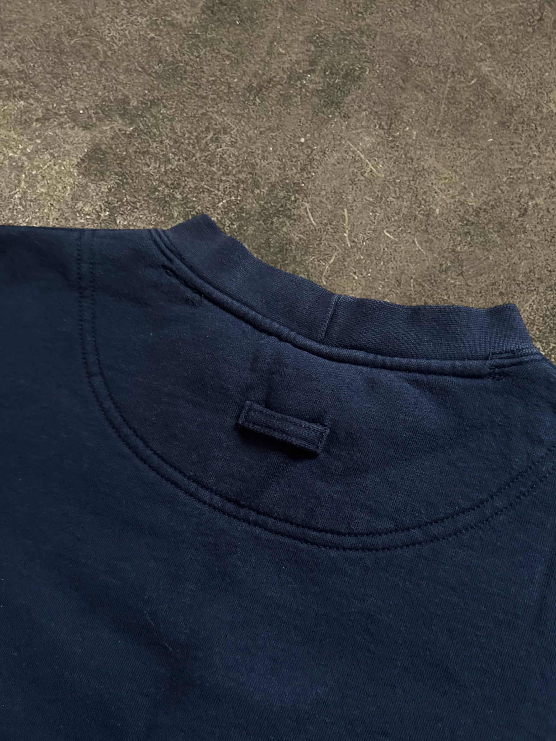 VINTAGE COLUMBIA SWEATSHIRT