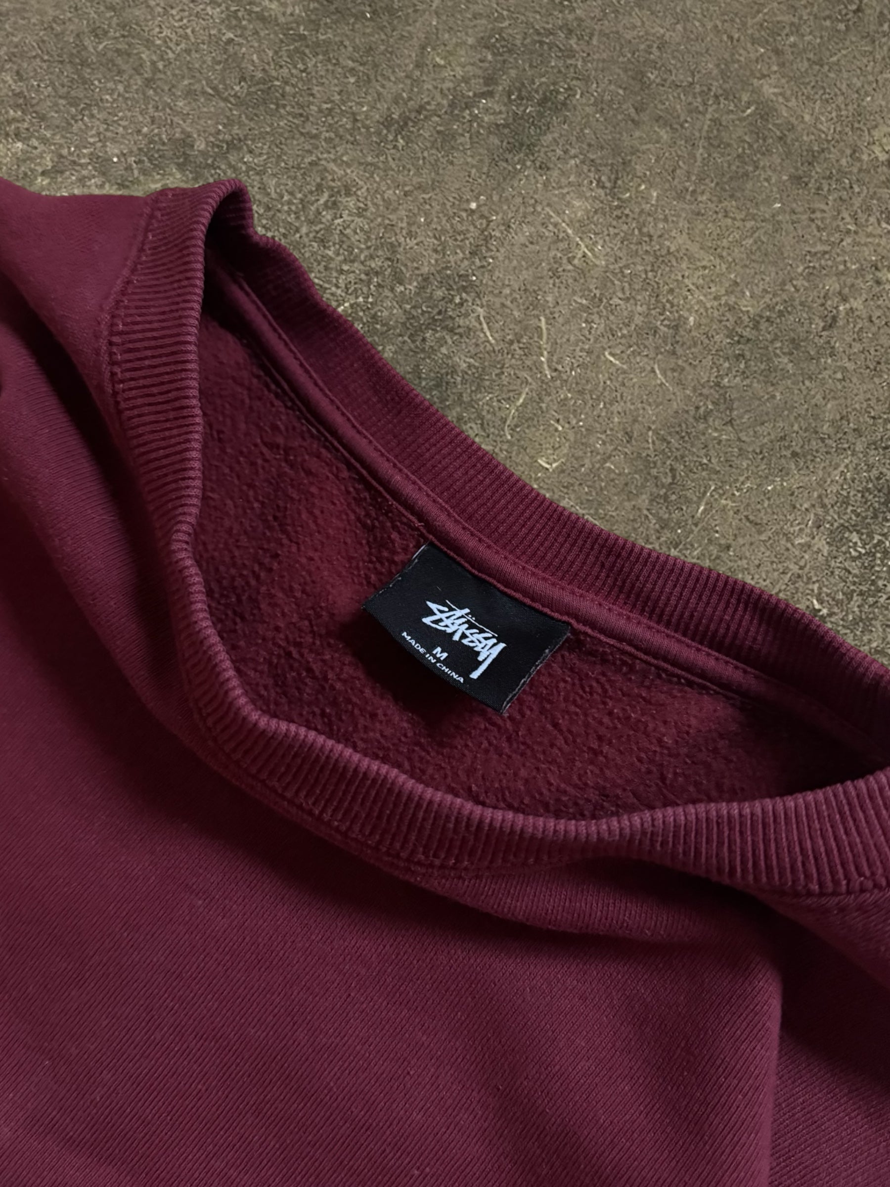 STÜSSY BASIC LOGO SWEATSHIRT