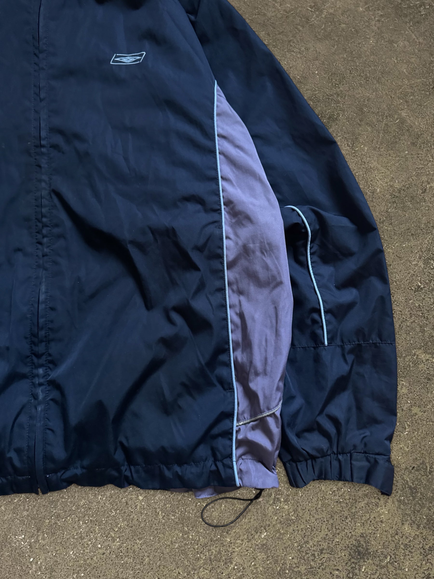 VINTAGE UMBRO WINDBREAKER